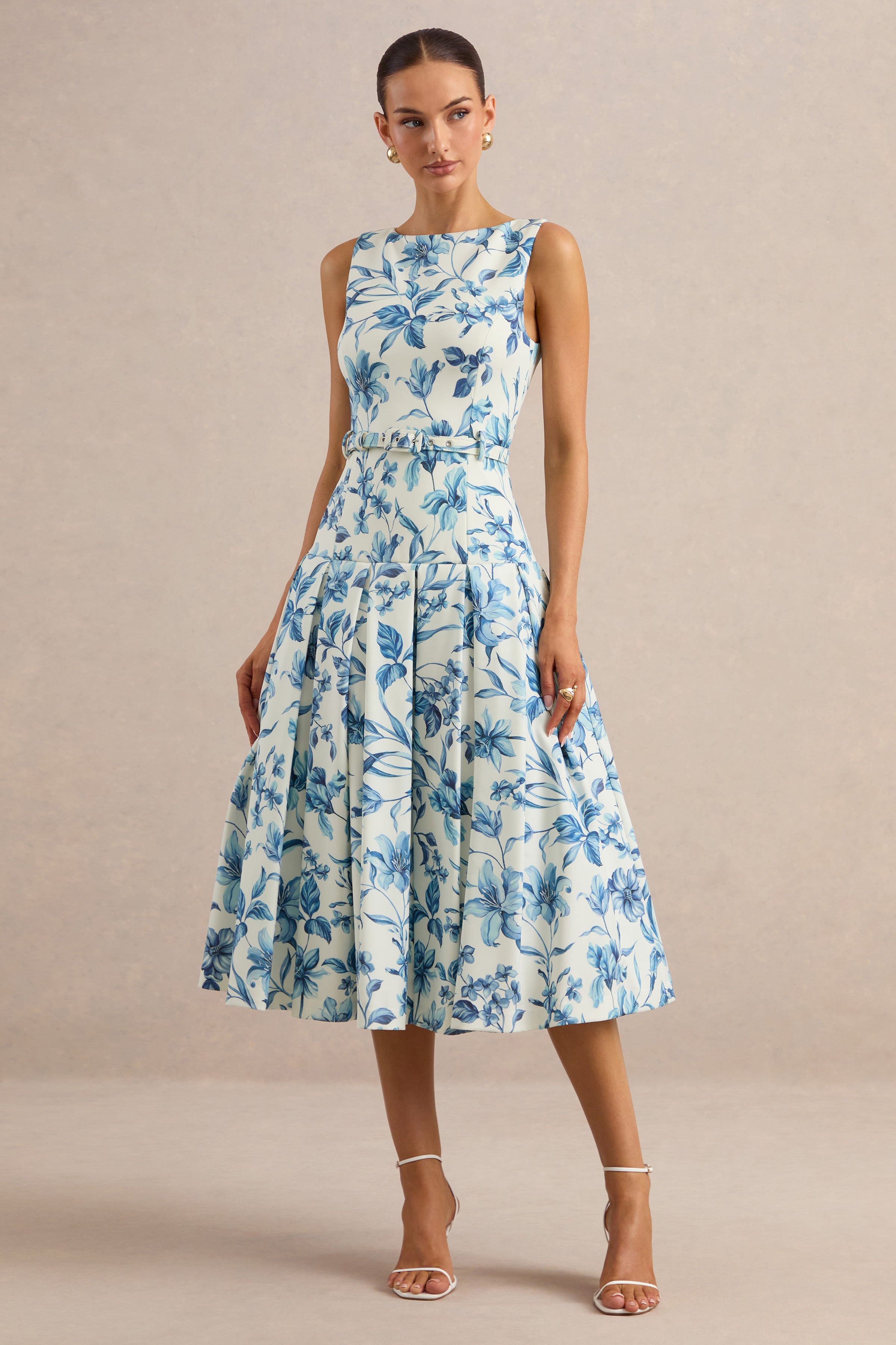 drop waist sun dress Sunnira | Blue Porcelain Print Boat-Neck Midi With Drop-Waist Size:LMT Made from a candy casual-shoes:Penny Sage Green Tie-Front Midi