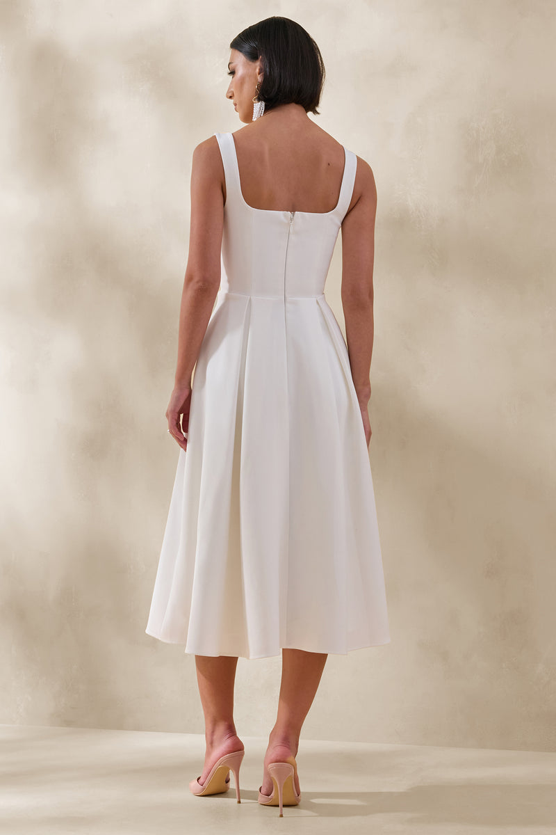 Maelle White Scoop-Neck Midi Dress With Corsage Detailing – Club L London
