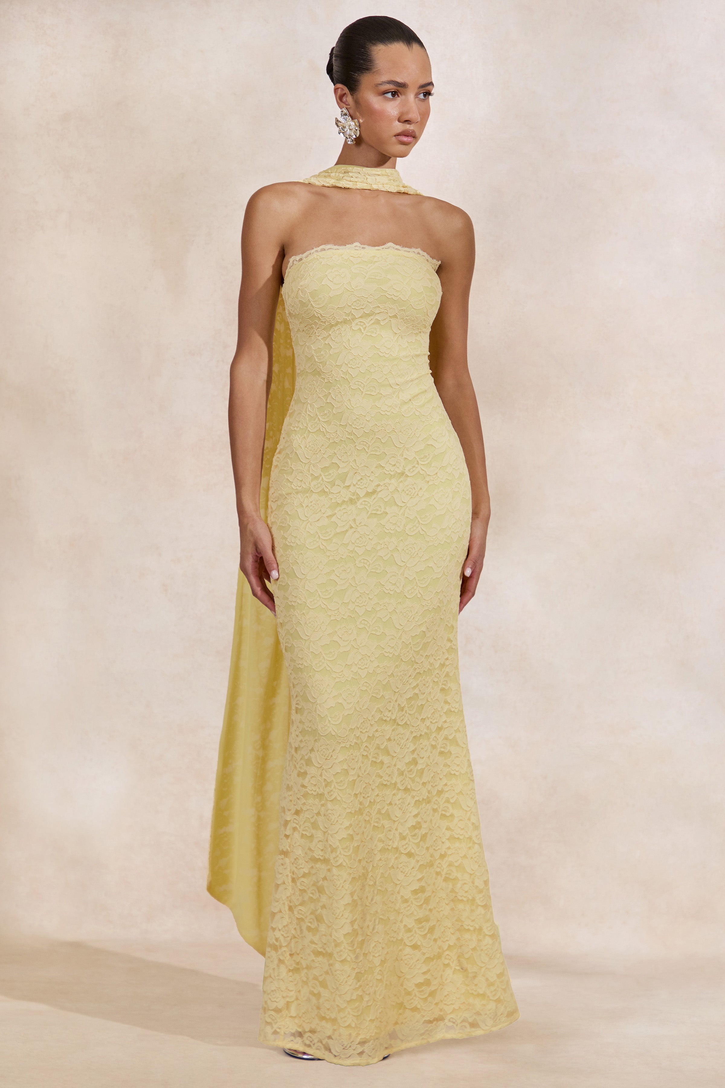 Massima | Lemon Lace Bandeau Maxi Dress With Scarf-Detail – Club L