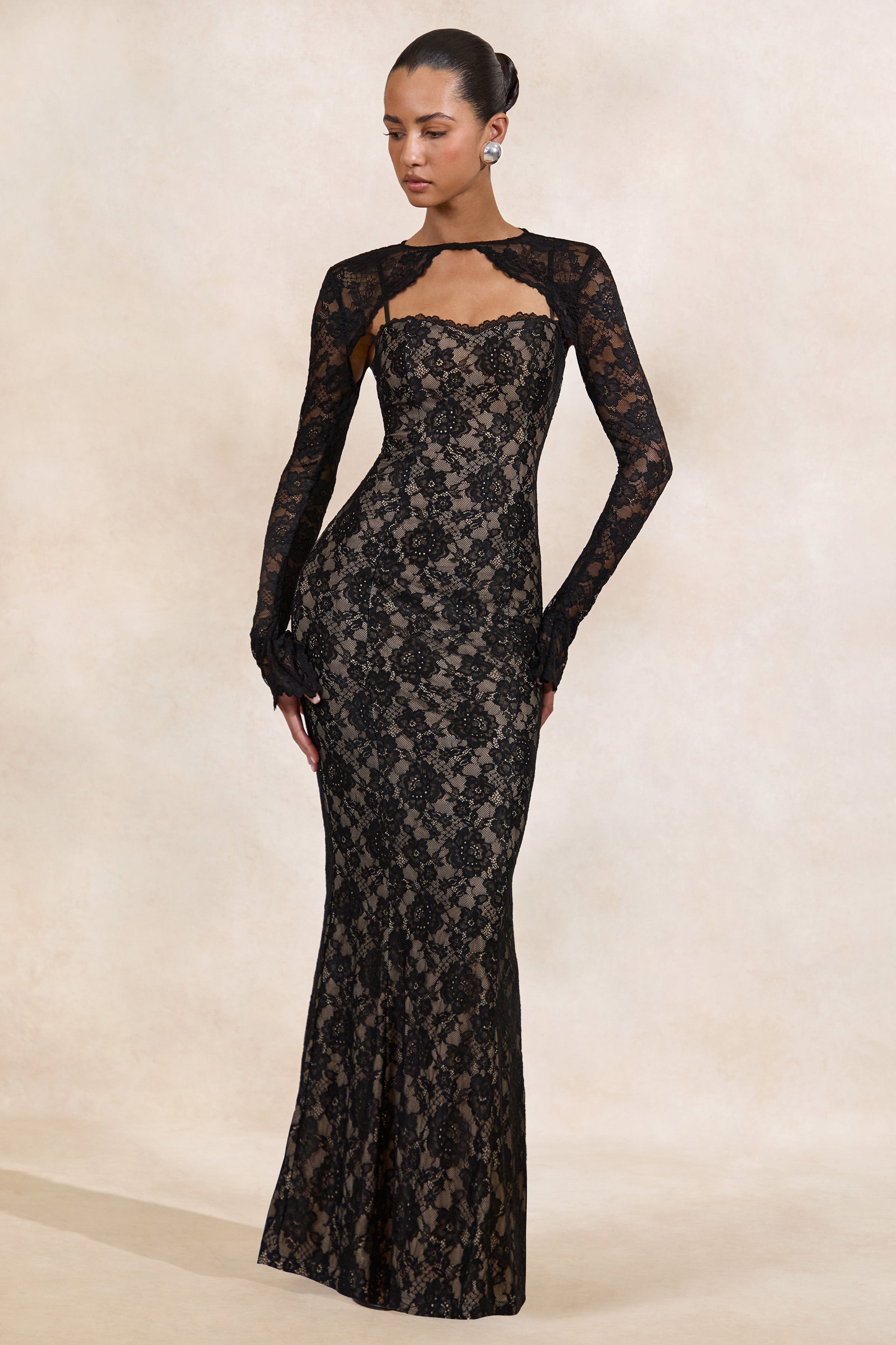 Mirellia | Black Lace Sweetheart-Neck Maxi Dress