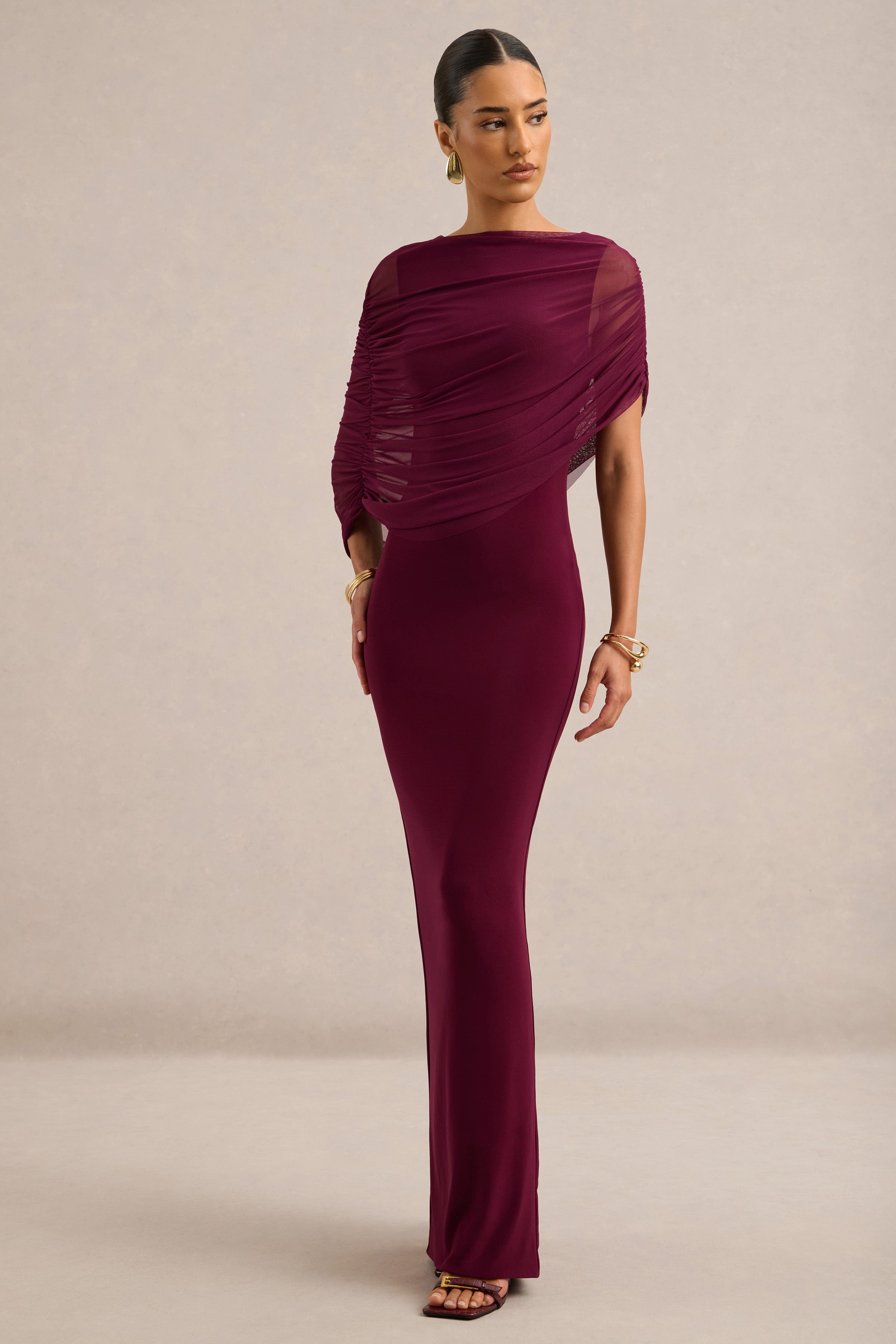 Ciana | Burgundy Jersey Ruched Round Neck Short Sleeve Maxi Dress With – Club L London