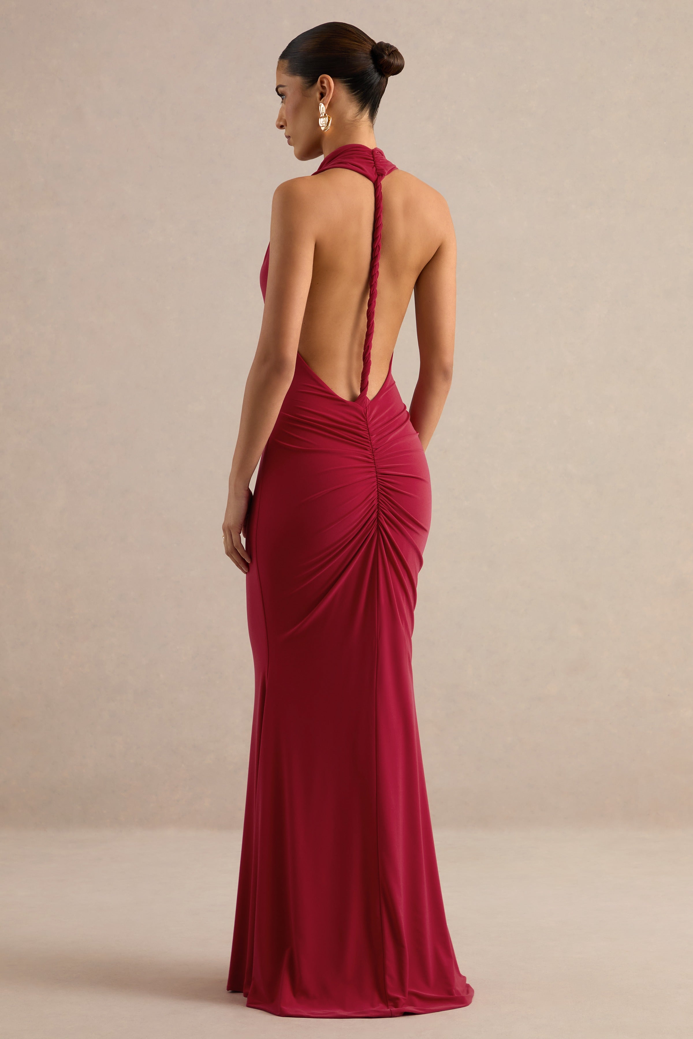 embellished halter neck ruffle maxi dress in red Lyrielle | Halter-Neck – Club L London Zapaka Women Sage Green The front and back Primary colour:Lavendar Feature:Molded Cups