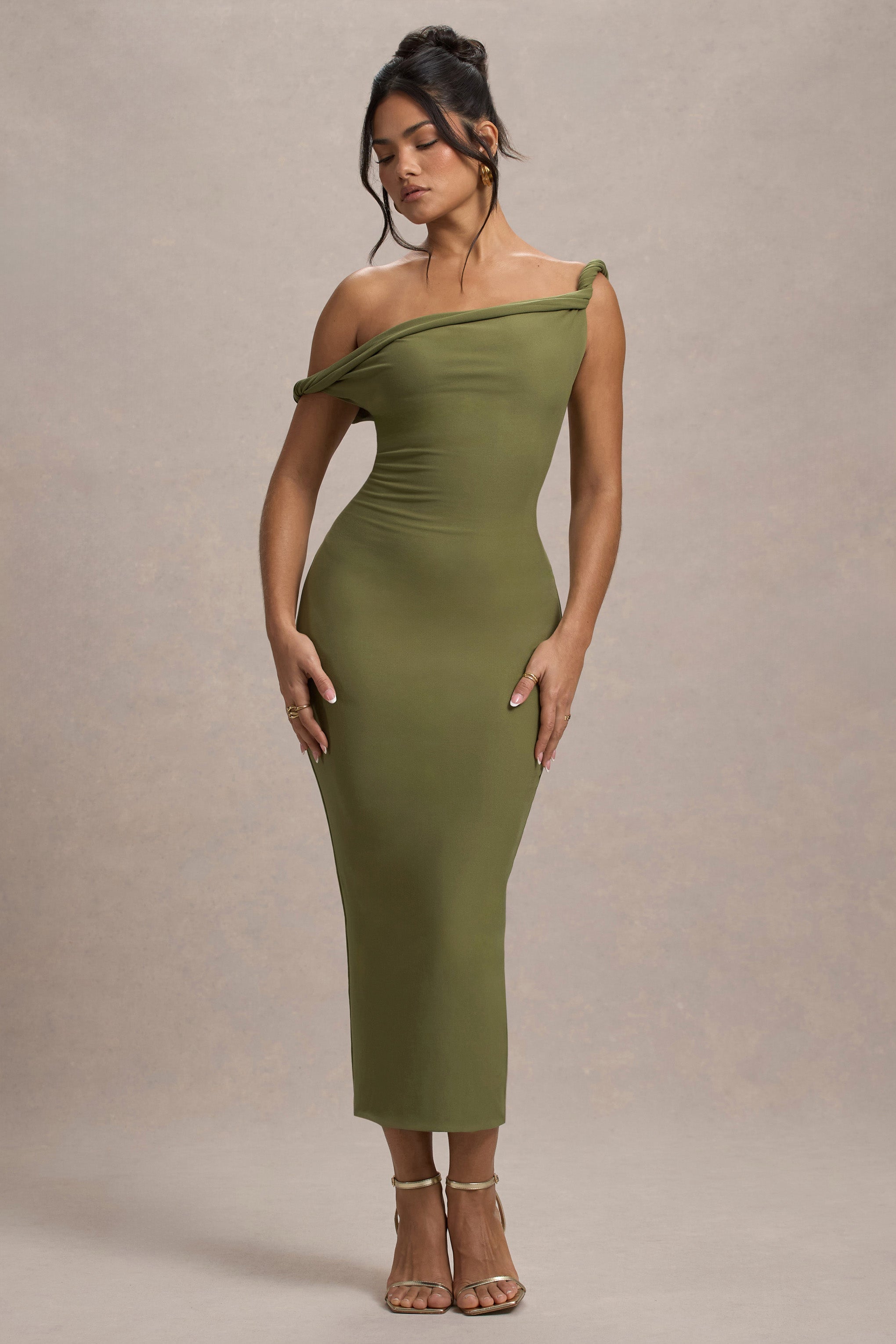 olive and ivy cowl midi dress Amazon.com: Petal & Pup Diani Dress