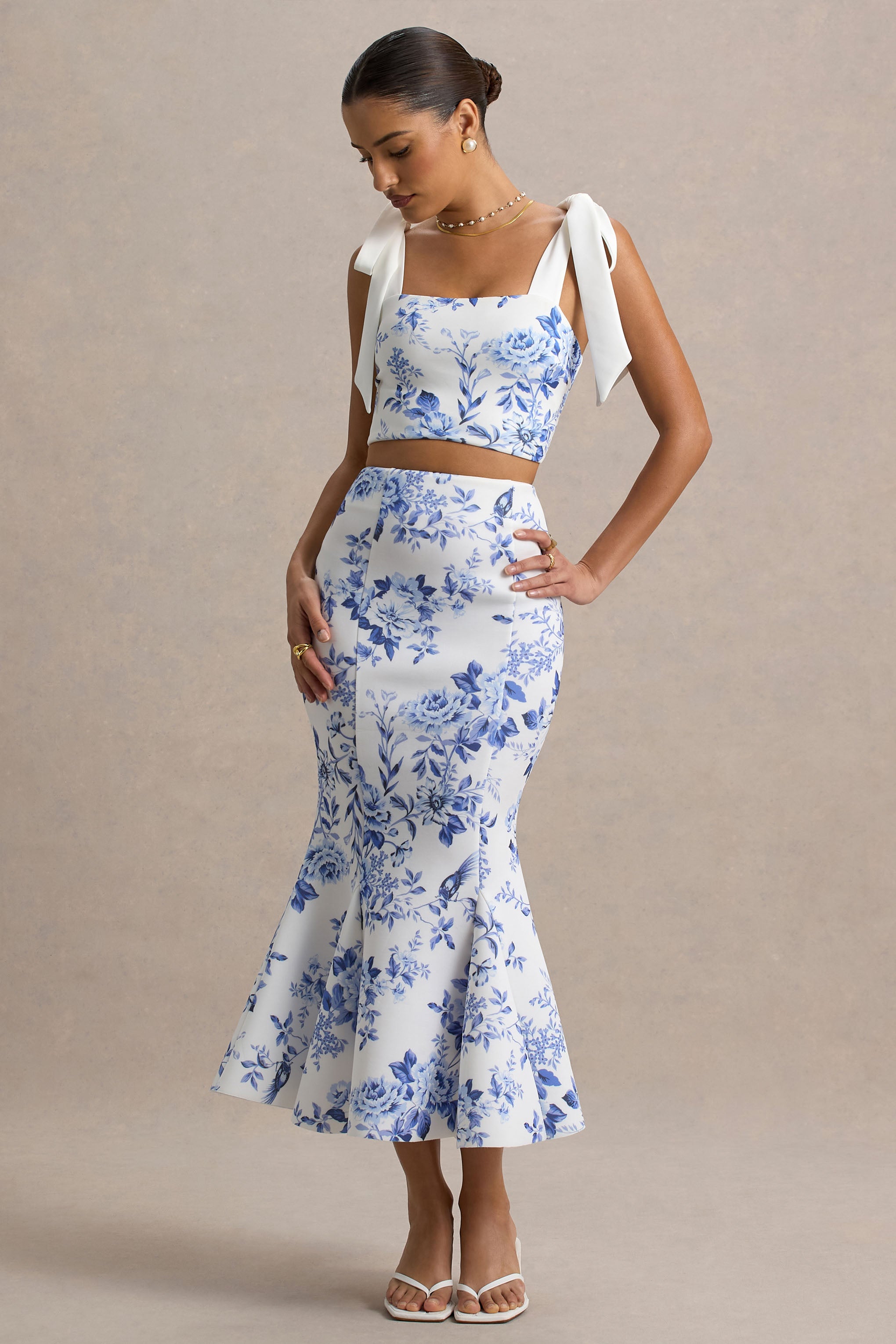 Amadea | Blue Porcelain Print Fishtail Midi Skirt – Club L London