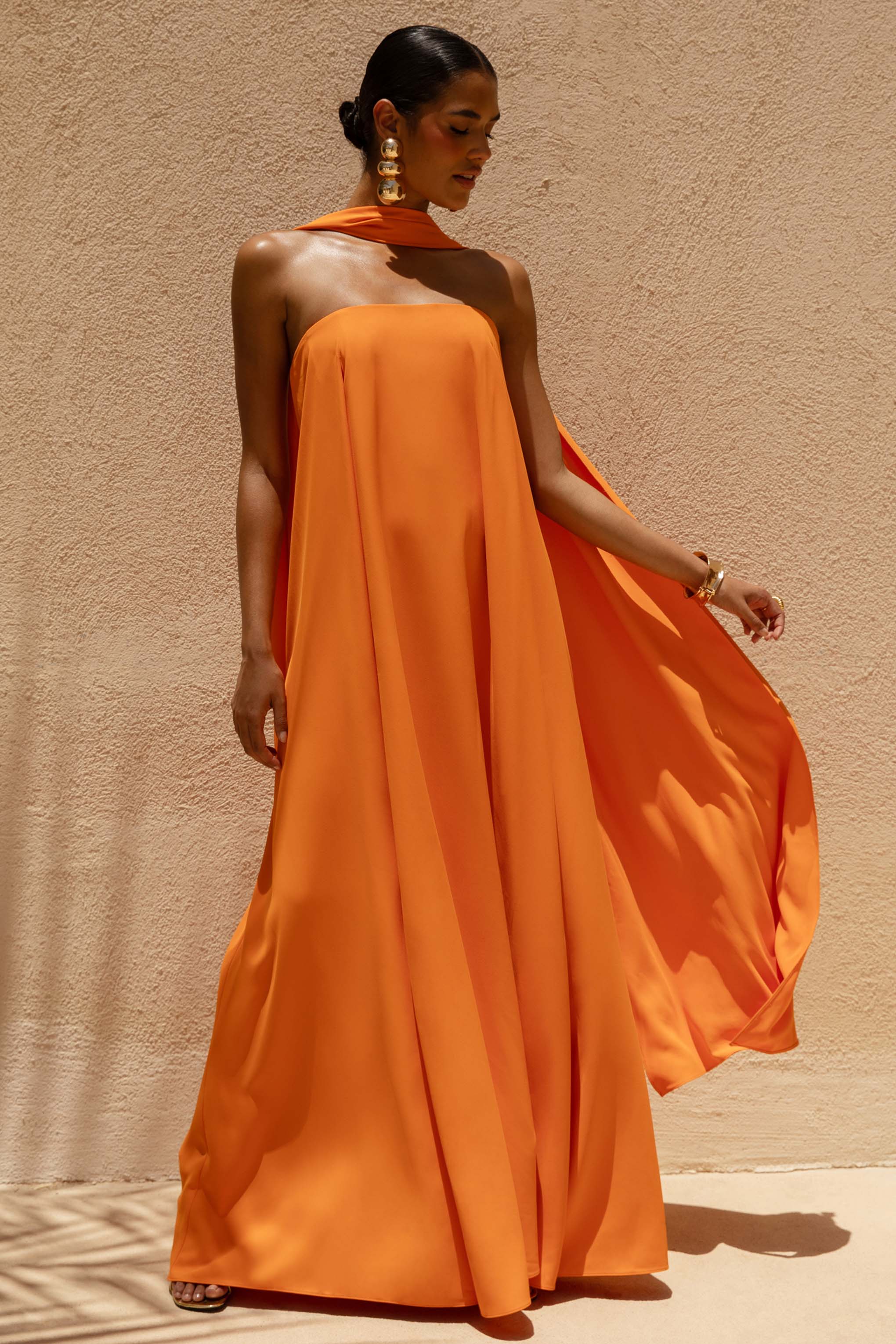 Cerise | Orange High-Neck Maxi Dress With Open-Back – Club L London
