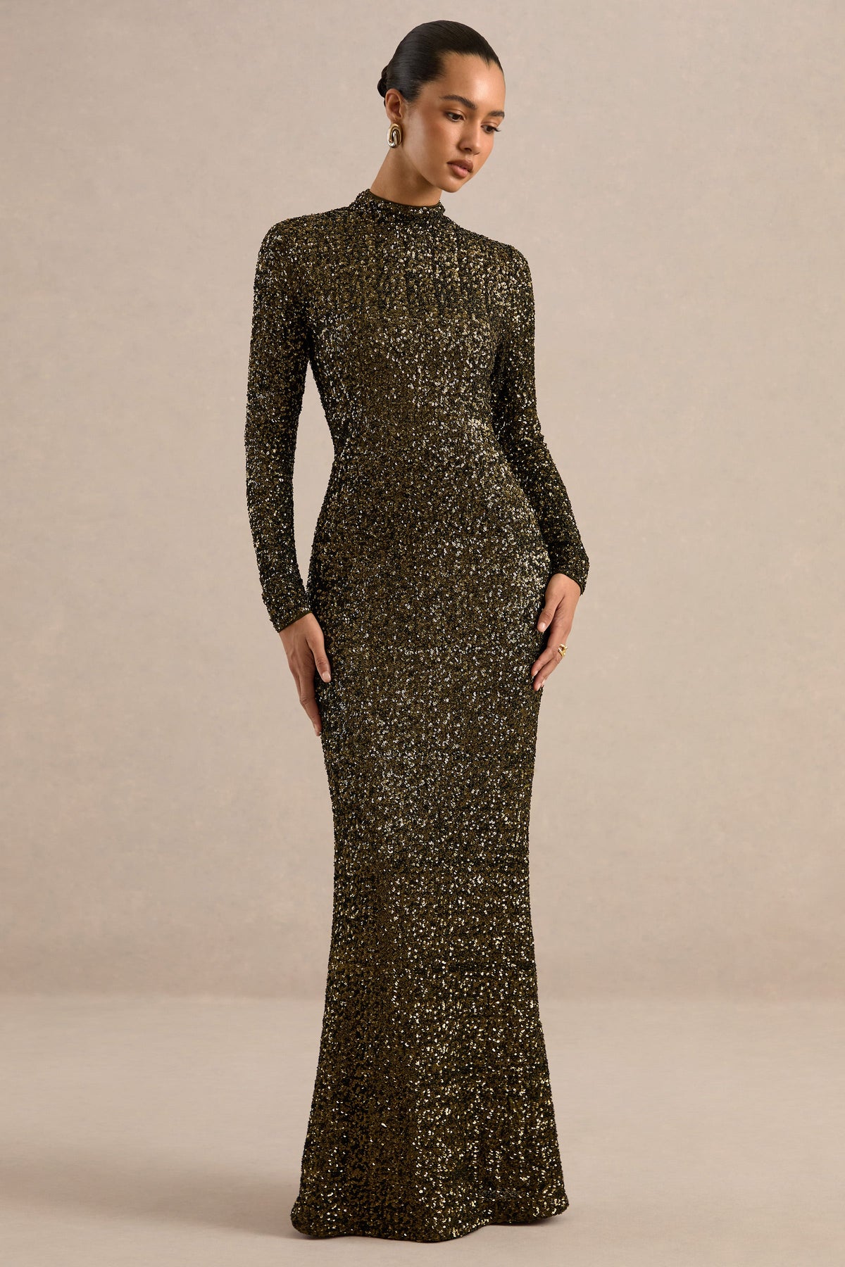 CL13503103106_ECM_HR_CL135031031_Galaxy_Khaki_Sequin_High_Neck_Long_Sleeve_Bodycon_Maxi_Dress_11