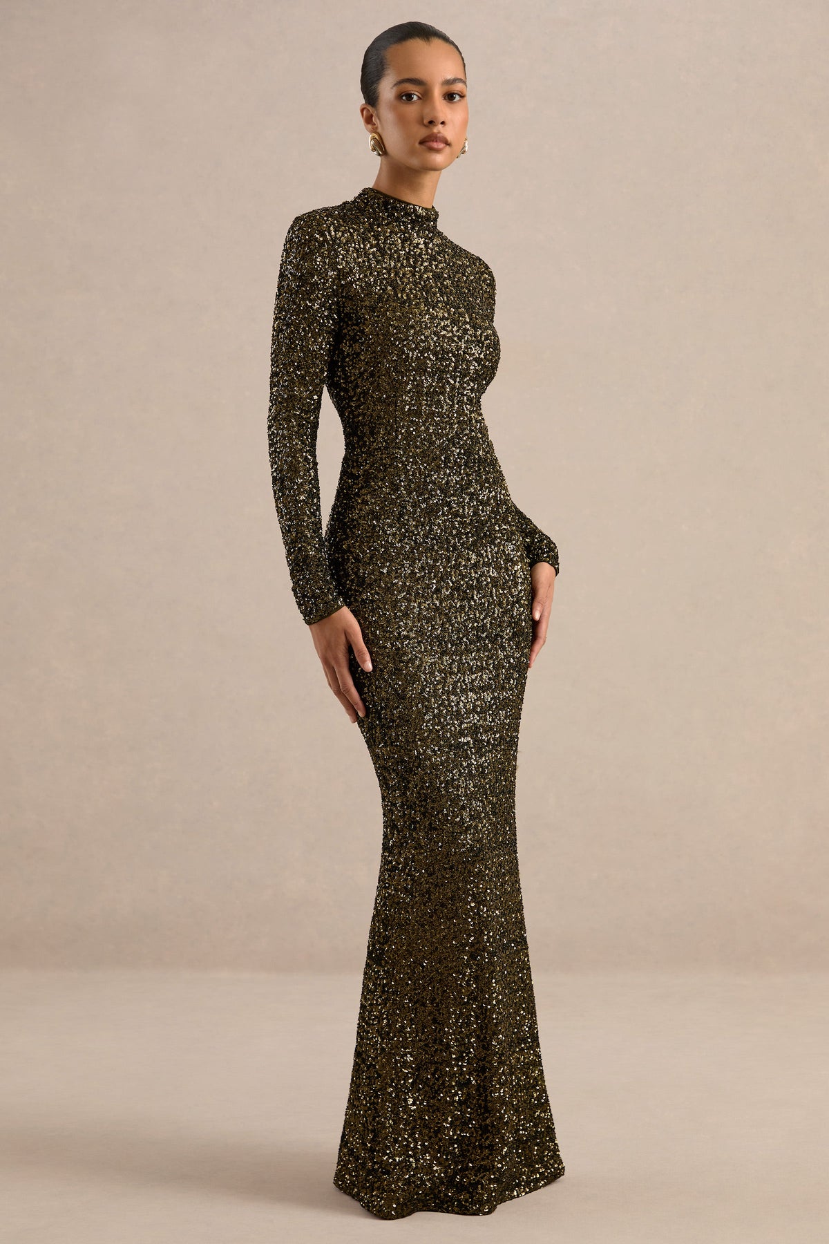 CL13503103106_ECM_HR_CL135031031_Galaxy_Khaki_Sequin_High_Neck_Long_Sleeve_Bodycon_Maxi_Dress_13