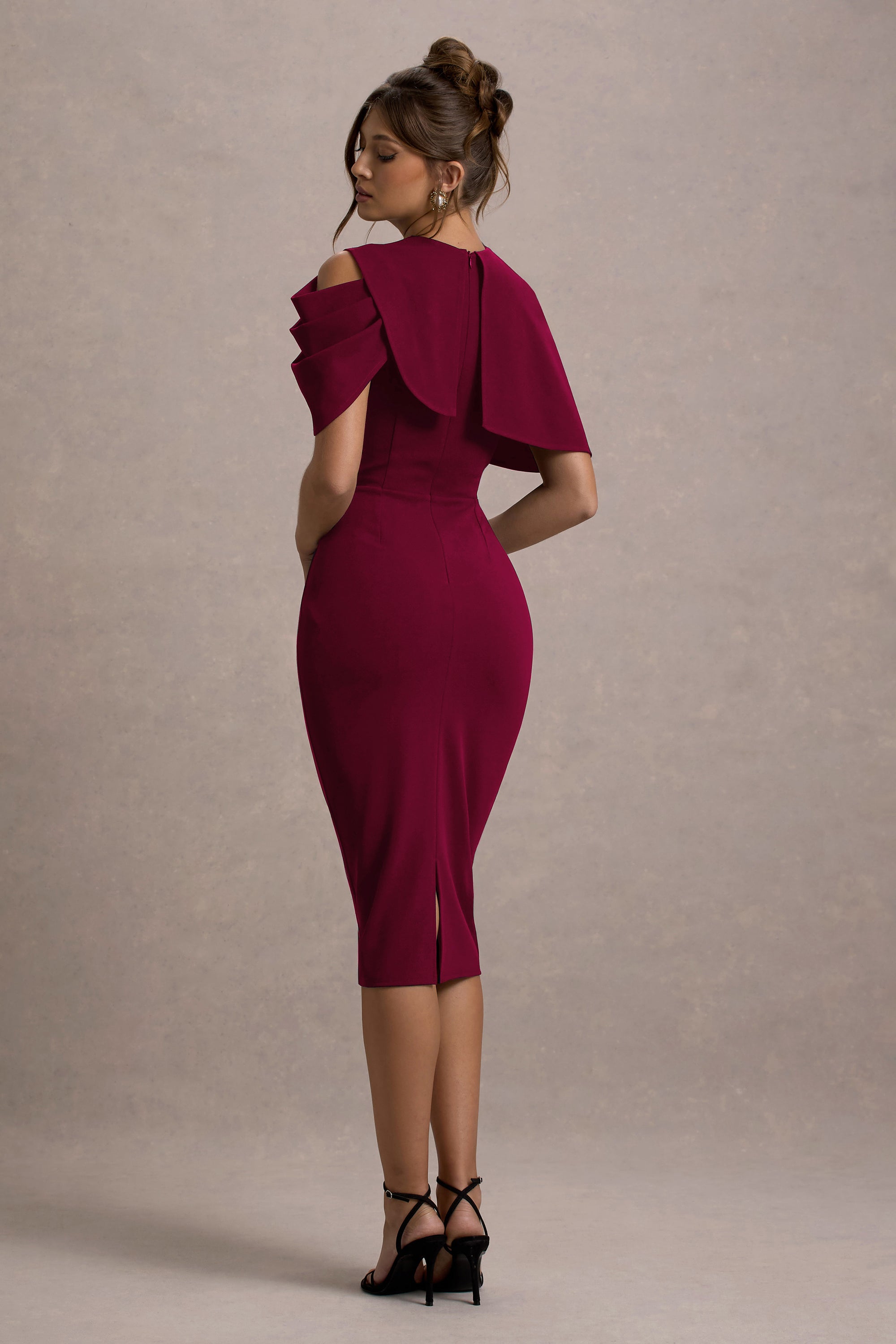 cape style midi dress LUNA SEQUIN CAPE-SLEEVE DRESS | CULT MIA