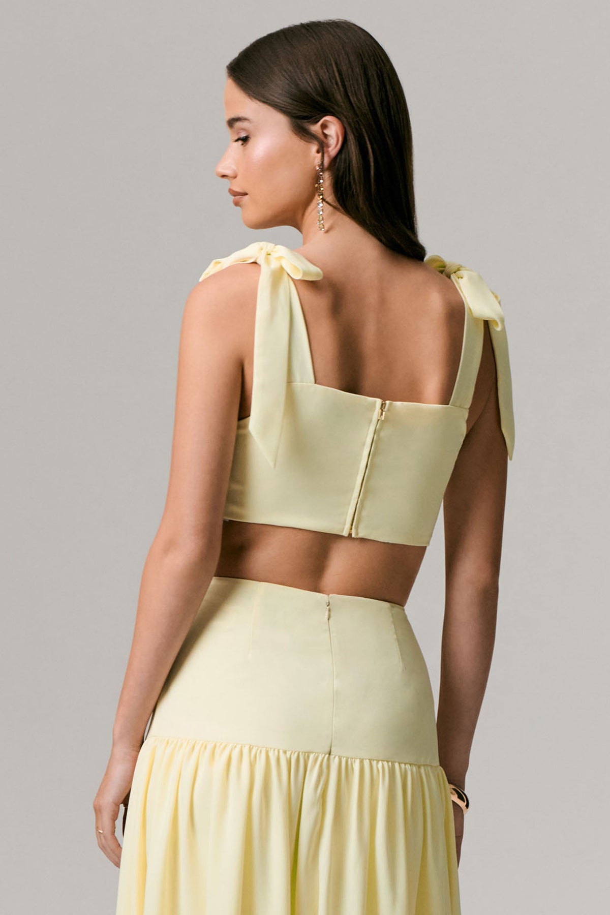 Elodie Lemon Tie-Strap Crop Top – Club L London - USA