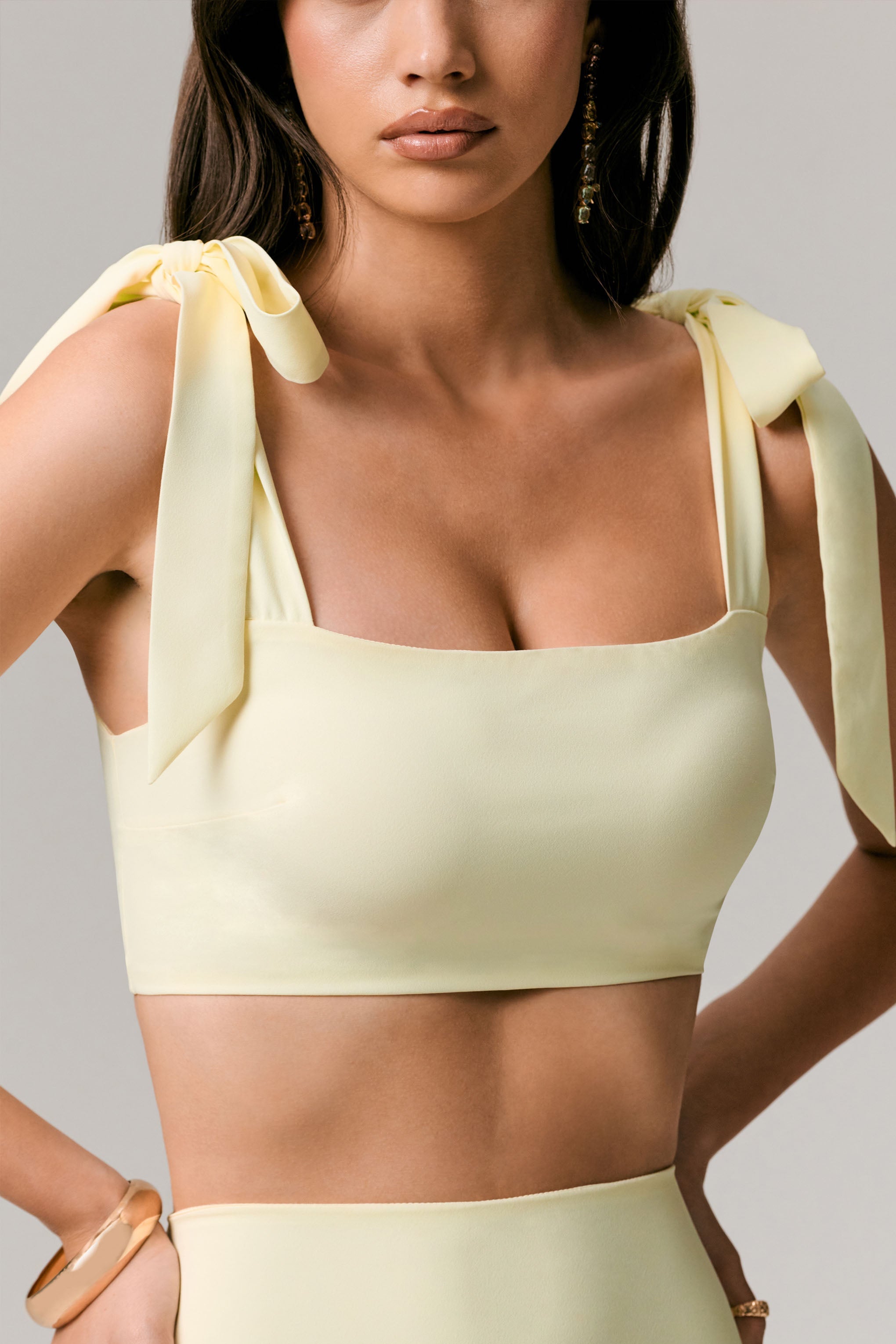Elodie | Lemon Tie-Strap Crop Top – Club L London - USA