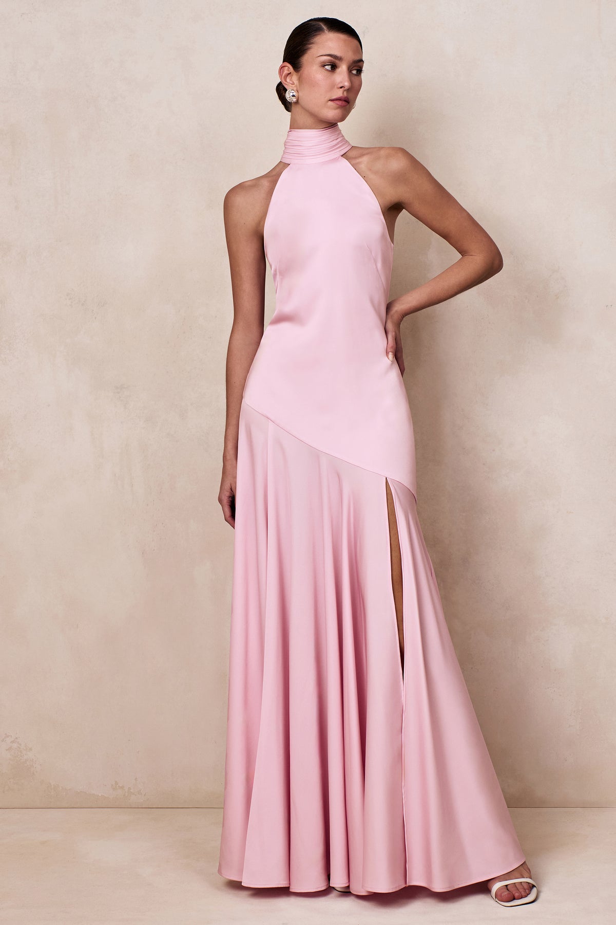 Luscious Light Pink High-Neck Maxi Dress With Drop-Waist And Bow Det Club L London - USA Luscious Light Pink High-Neck Maxi Dress With Drop-Waist And Bow Det Club L London - USA