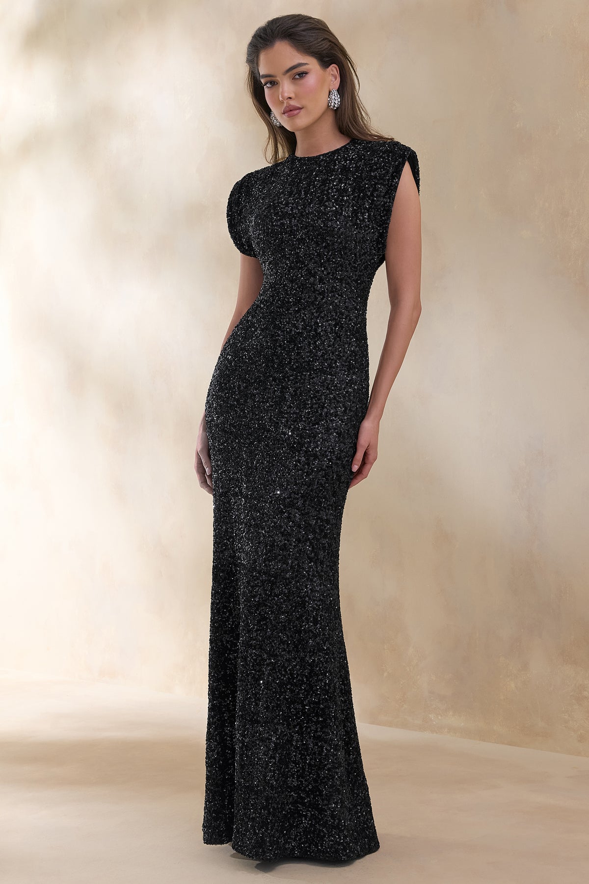 Aurah | Black Sequin Crew-Neck Maxi Dress With Cap Sleeves - UK 6 Black Aurah | Black Sequin Crew-Neck Maxi Dress With Cap Sleeves - UK 6 Black