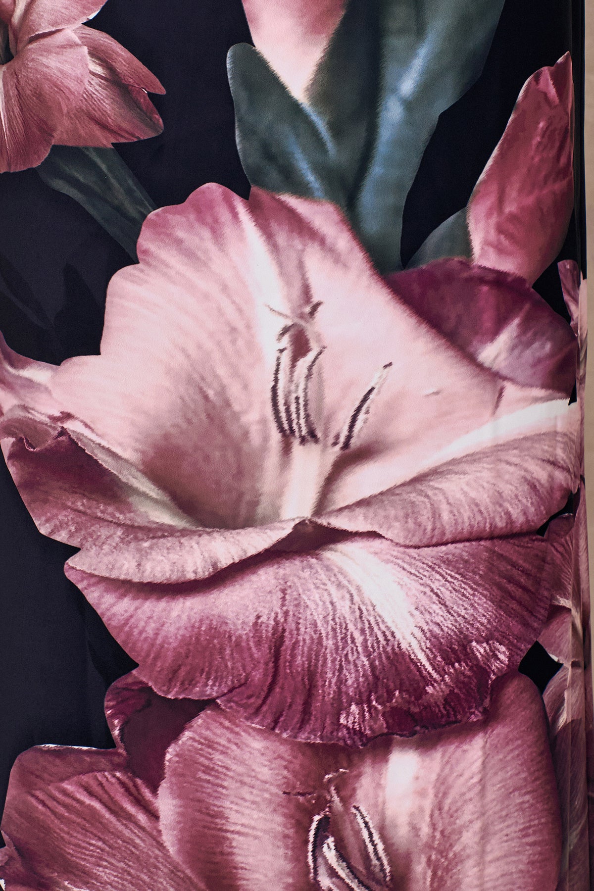 ECM_CL136775448 - Palatial _ Pink Border Print Halter-Neck Cowl Maxi Dress 06.jpg