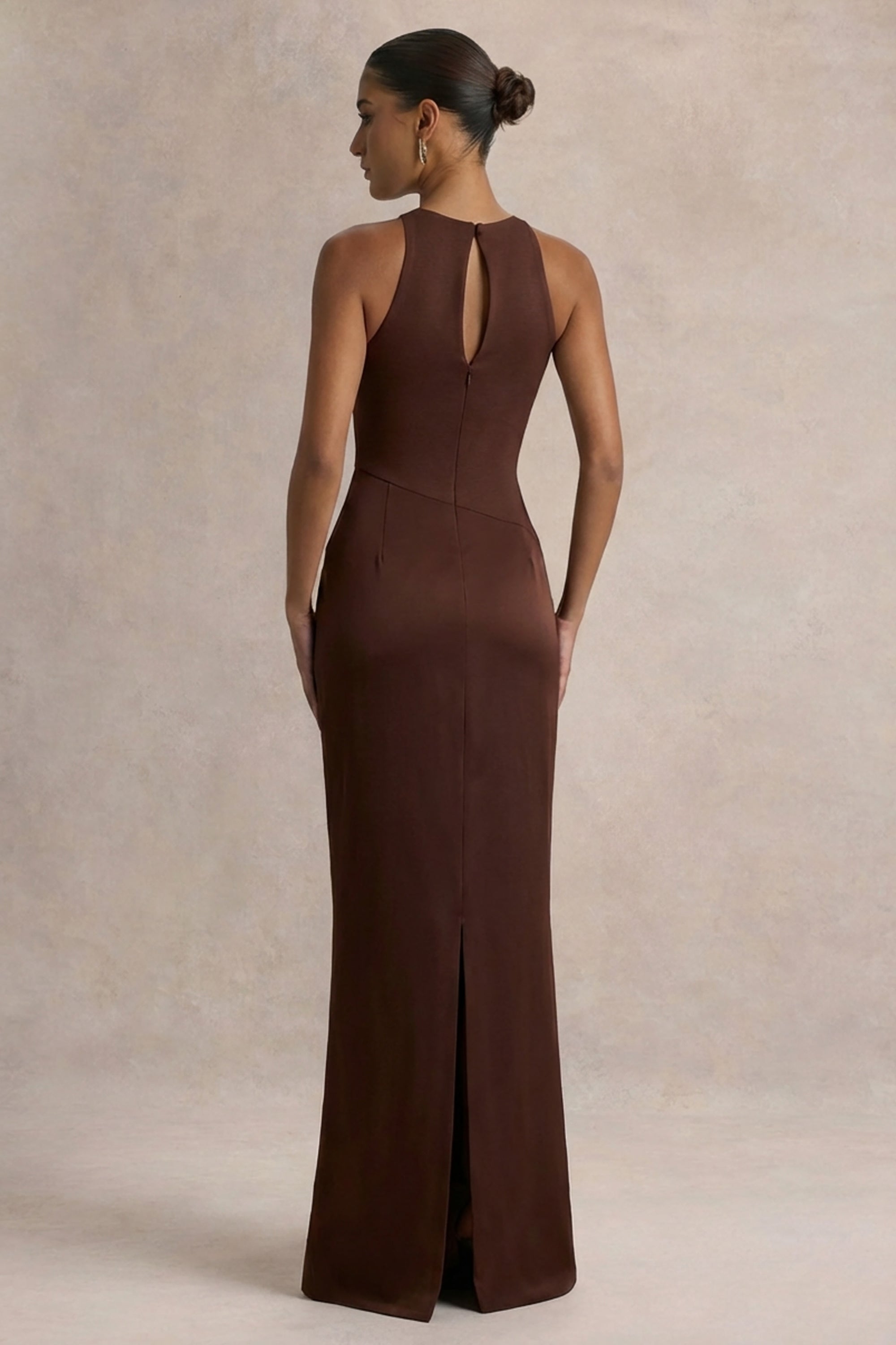 CL136815021-Akari-Brown-5.jpg