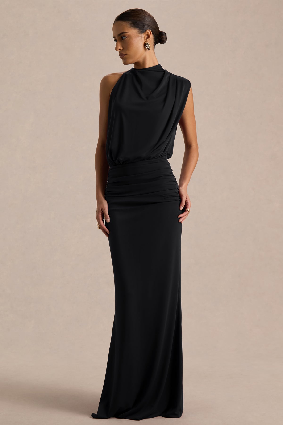 ECM_HR_CL137014001---Umaira-Black-High-Neck-Maxi-Dress-05.jpg