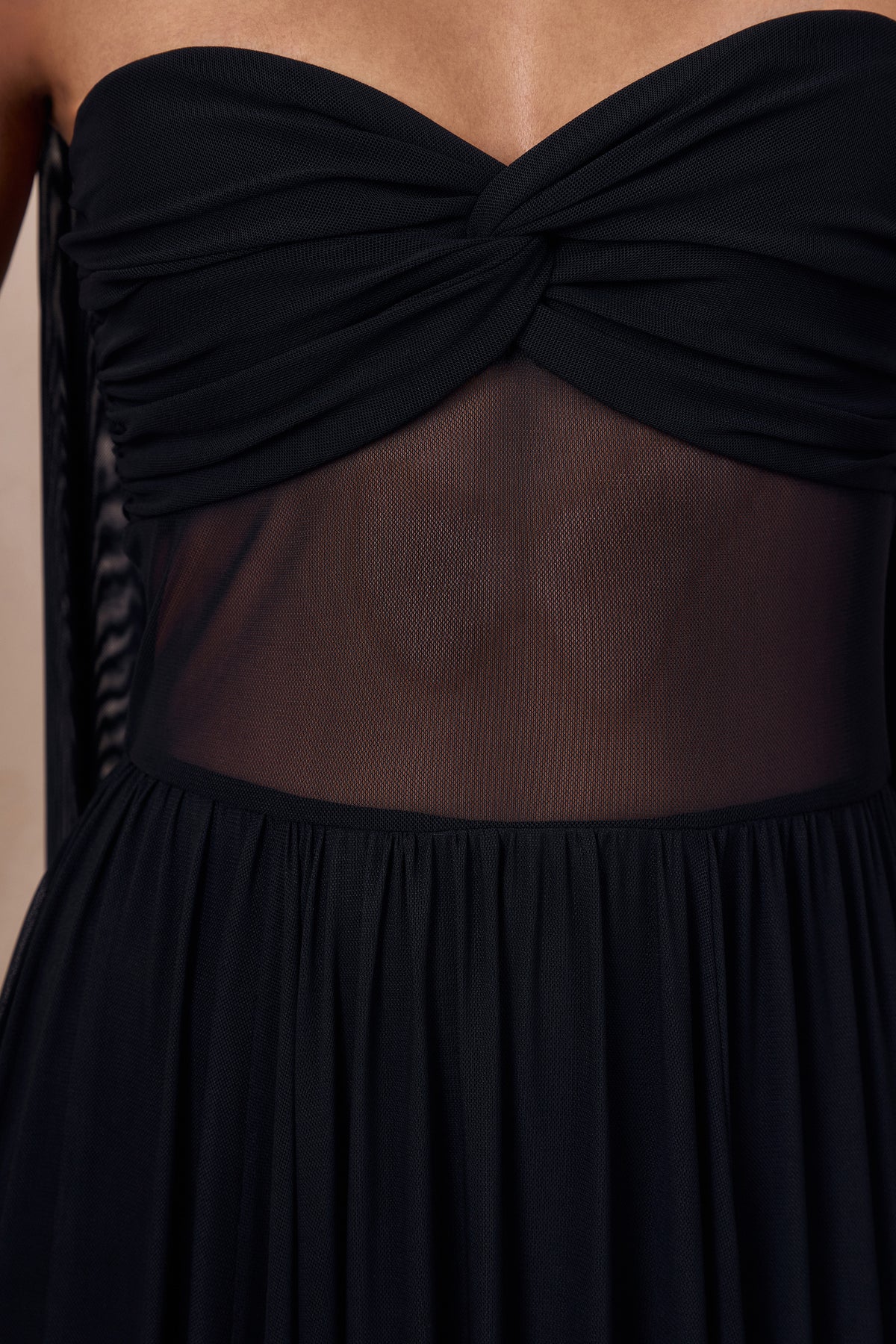 Lyvoria Black Bandeau Maxi Dress With Mesh-Detail And Scarf – Club L London 