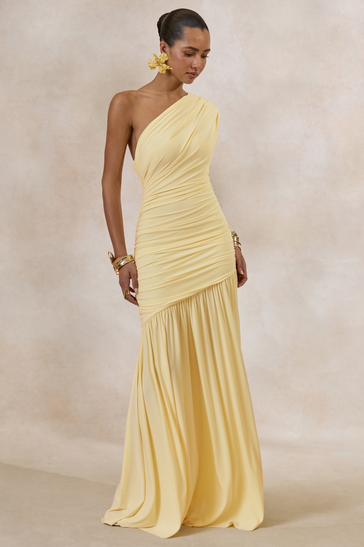 ECM_HR_CL137331121---Alaya-_-Lemon-Asymmetric-Neck-Maxi-Dress-With-Drop-Waist2.jpg
