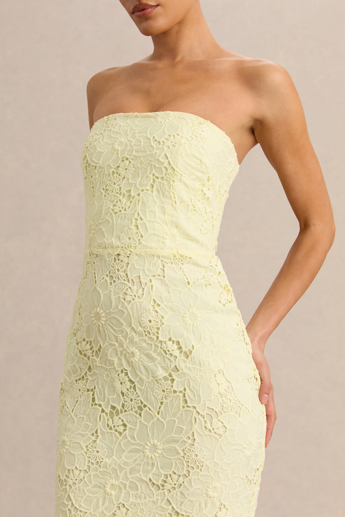 Suzie Lemon Lace Bandeau Maxi Dress Club L London - USA Suzie Lemon Lace Bandeau Maxi Dress Club L London - USA