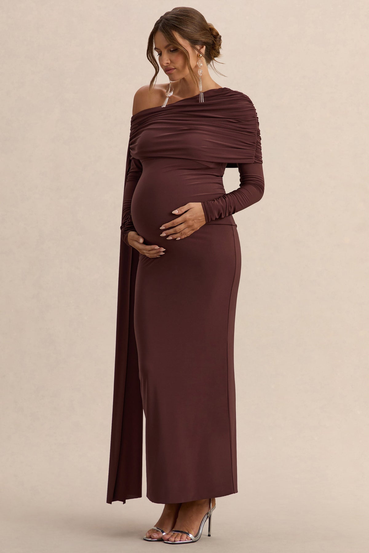 CL13737602108_ECM_HR_CL137376021----Cyra-Brown-Bardot-Neck-Maternity-Maxi-Dress-With-Sash-2