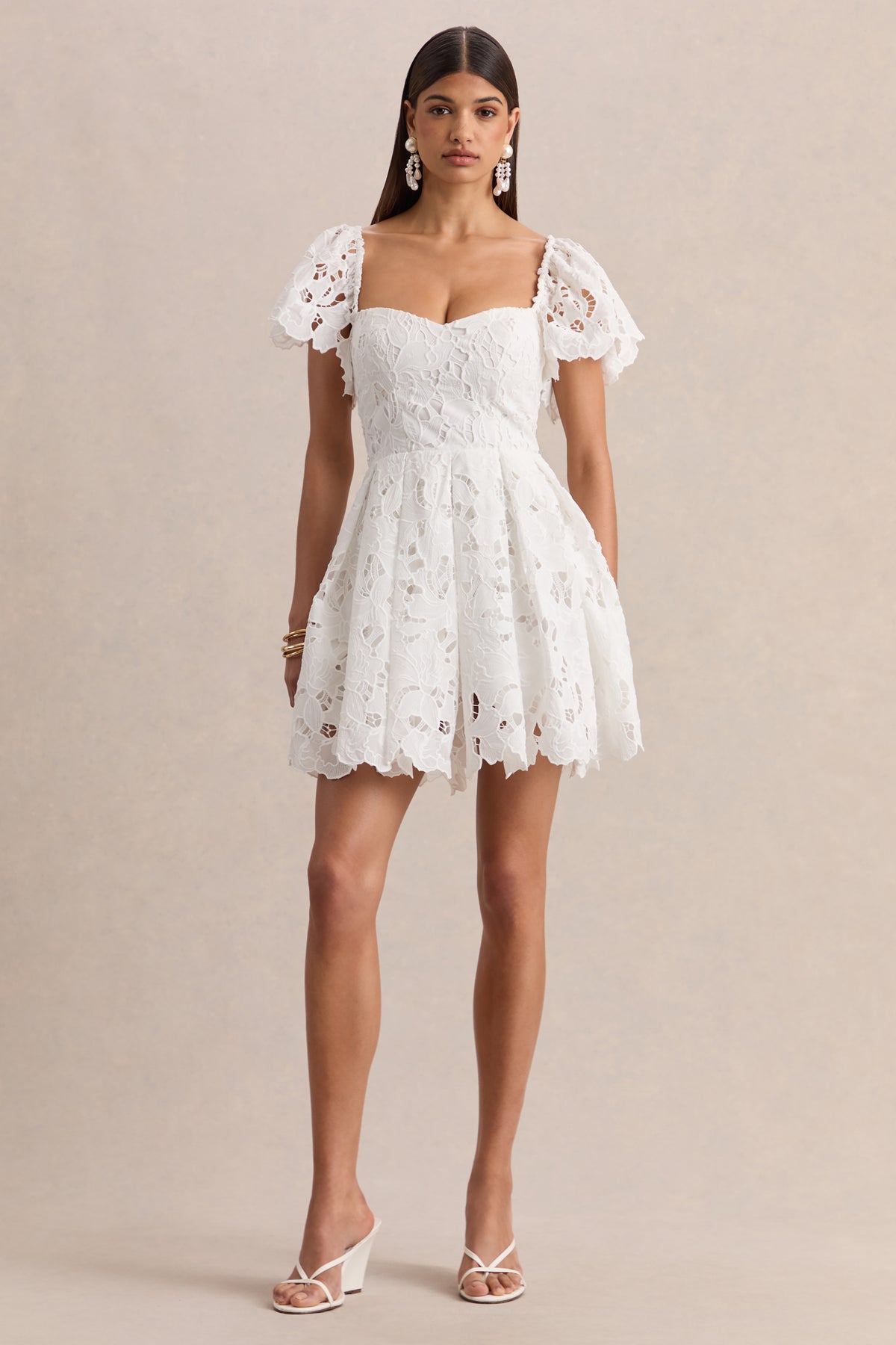 Vivi | White Lace Sweetheart-Neck Mini Dress Vivi | White Lace Sweetheart-Neck Mini Dress