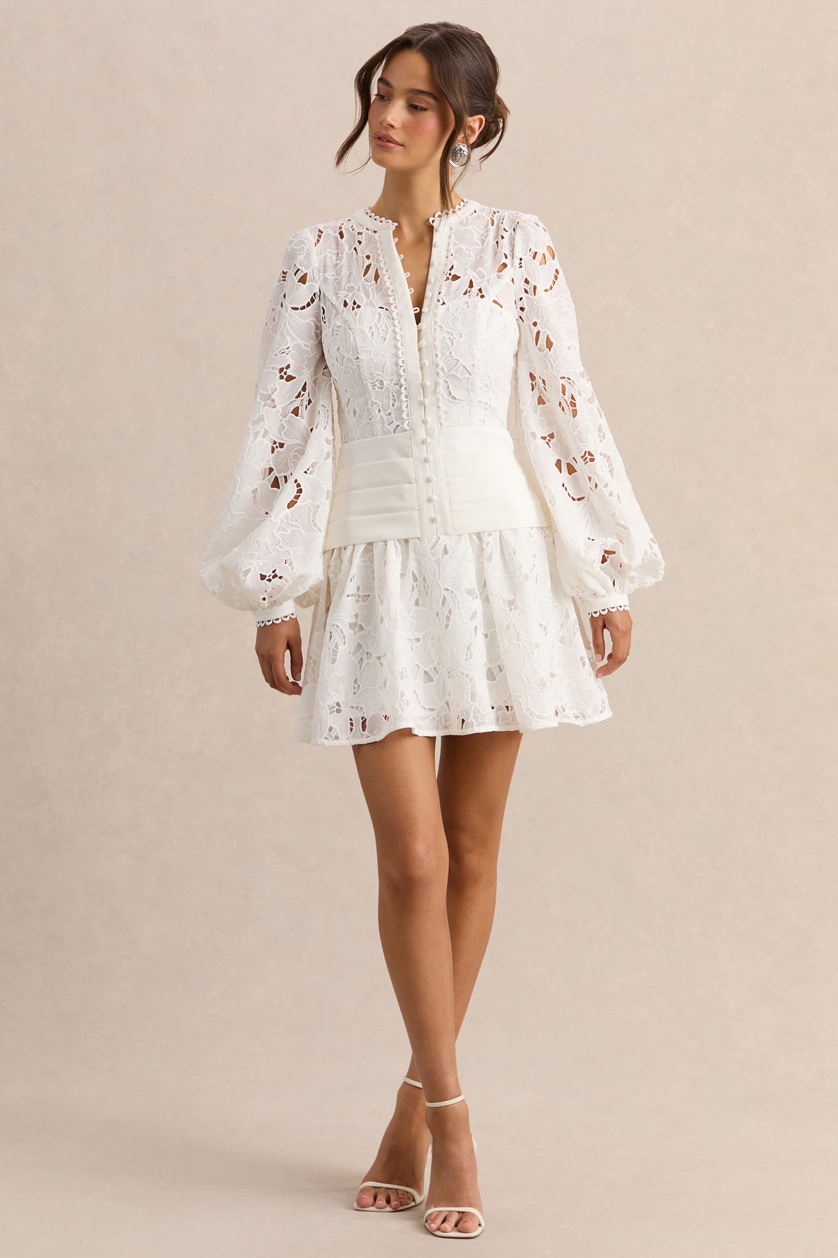 Helena White Crew-Neck Mini Dress With Puff-Sleeves and Pleated Skir – Club L London Helena White Crew-Neck Mini Dress With Puff-Sleeves and Pleated Skir – Club L London