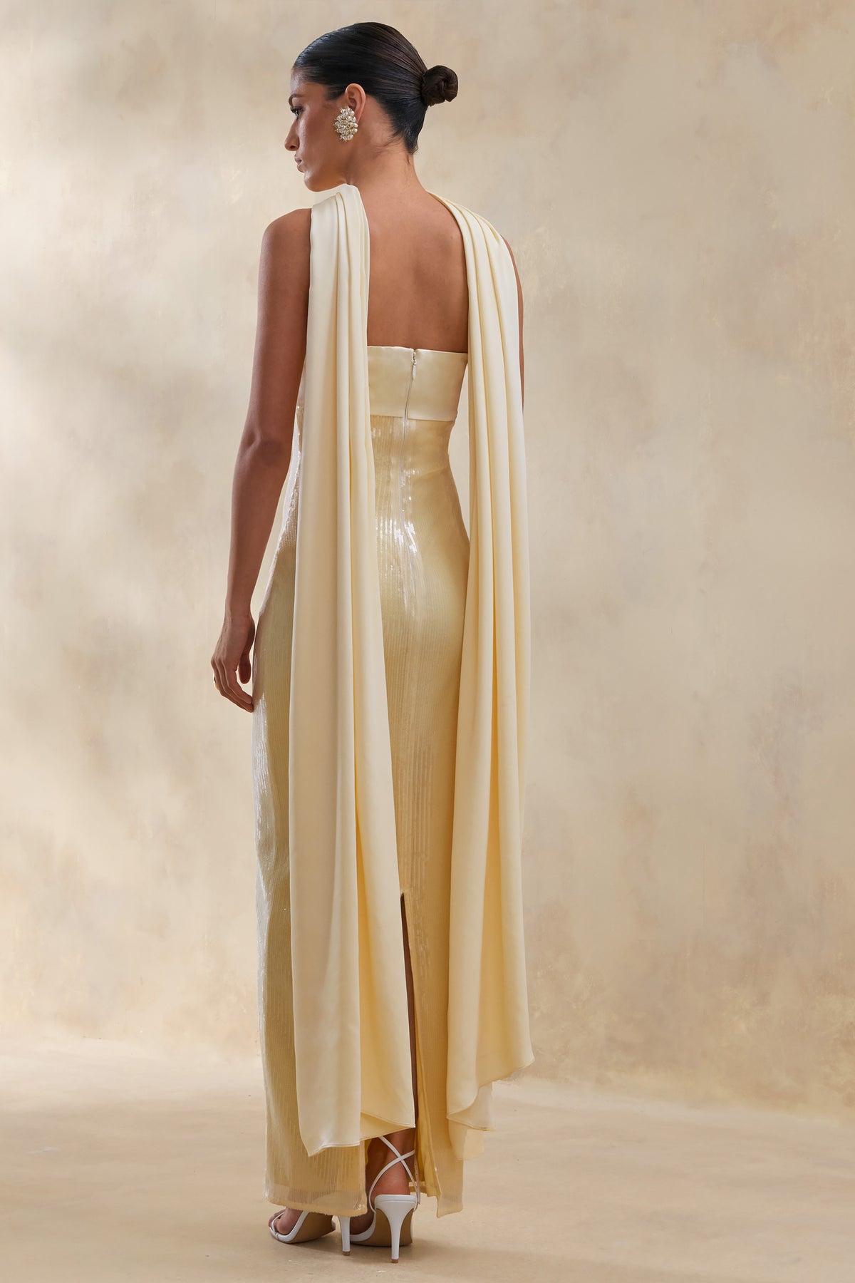 ECM_HR_CL137415121---Stephanie-_-Lemon-Bandeau-Maxi-Dress-With-Scarf-1.jpg