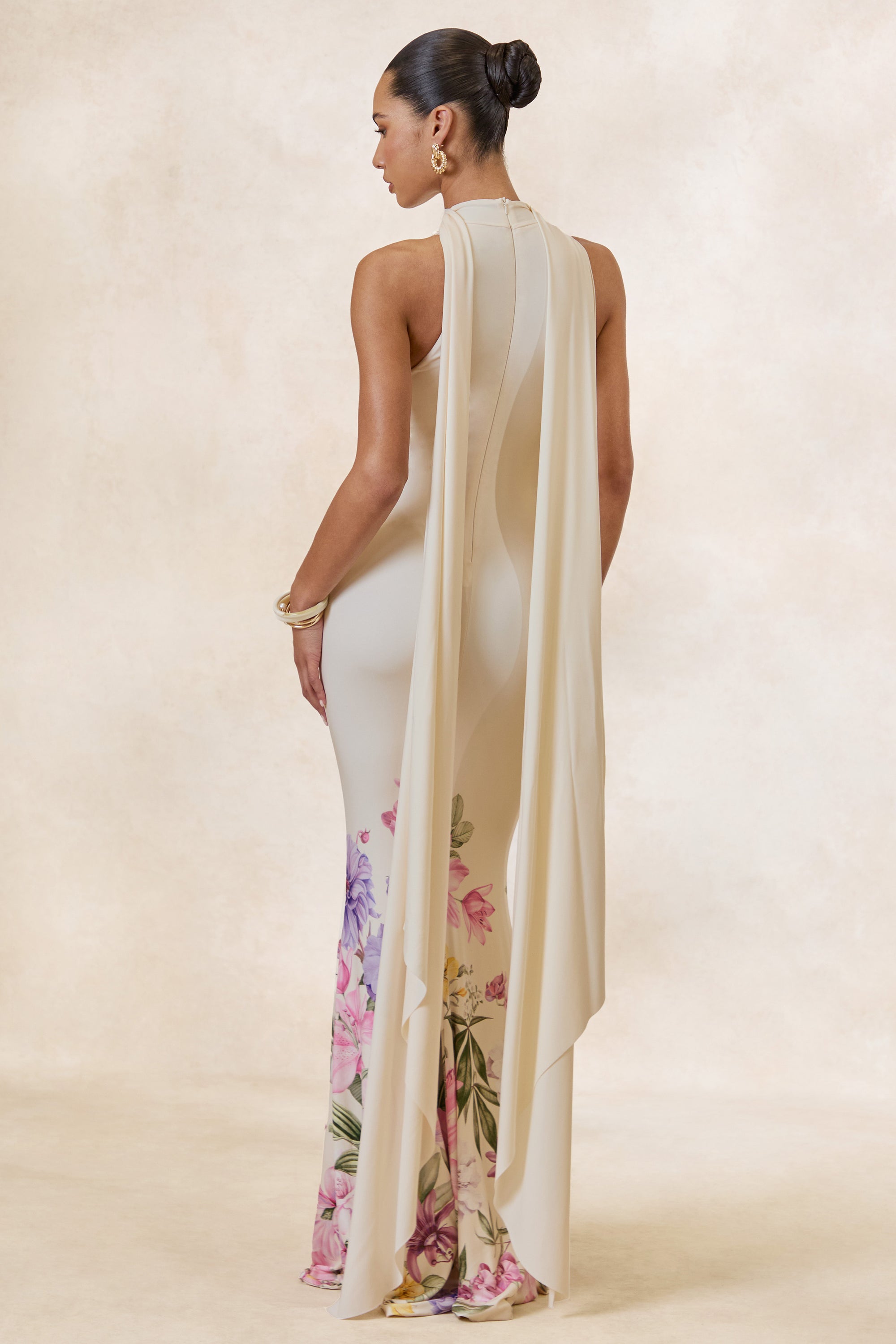 ECM_HR_CL137448271 - Cordy _ Cream Border Floral Print High-Neck Maxi Dress With Cape9.jpg