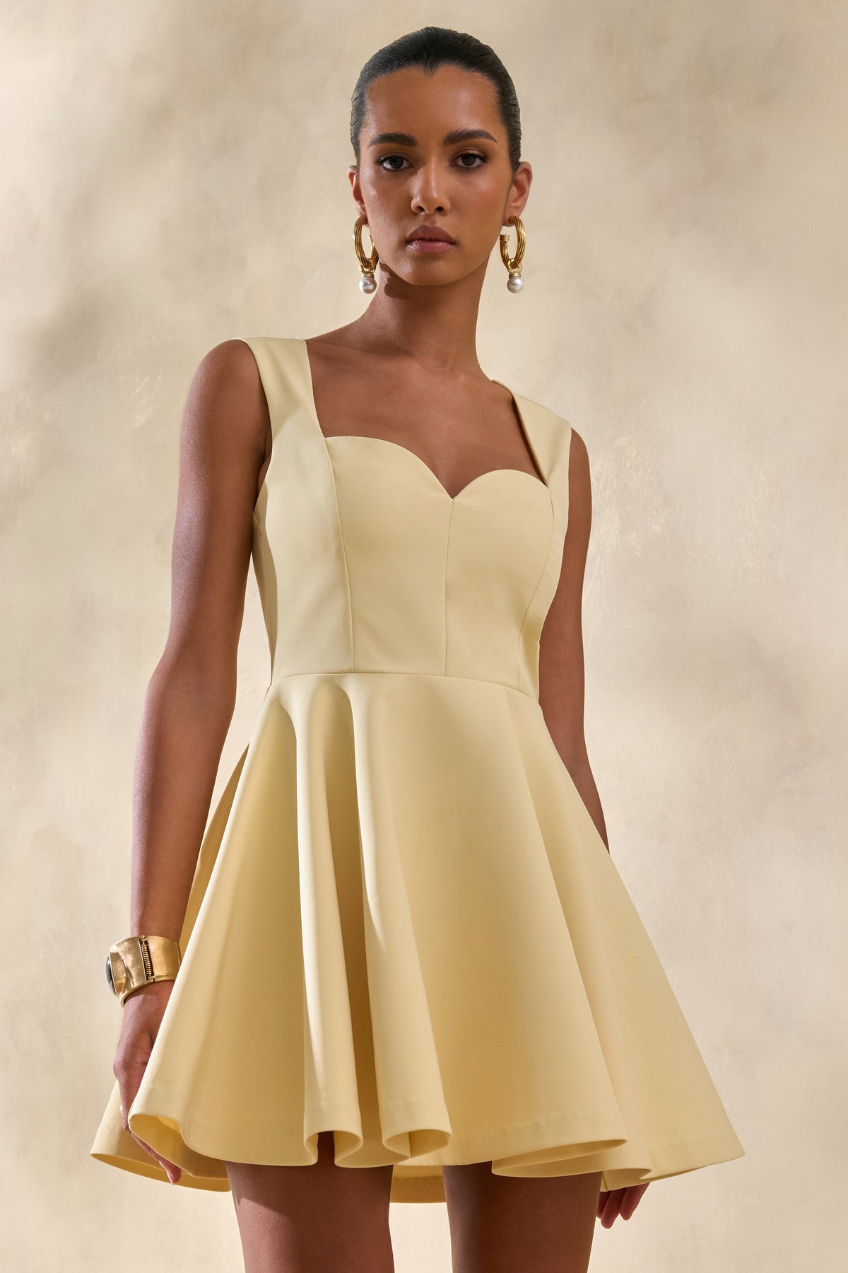 Katya Lemon Sweetheart Neck Skater Mini Dress Club L London USA katya-lemon-sweetheart-neck-skater-mini-dress-club-l-london-usa