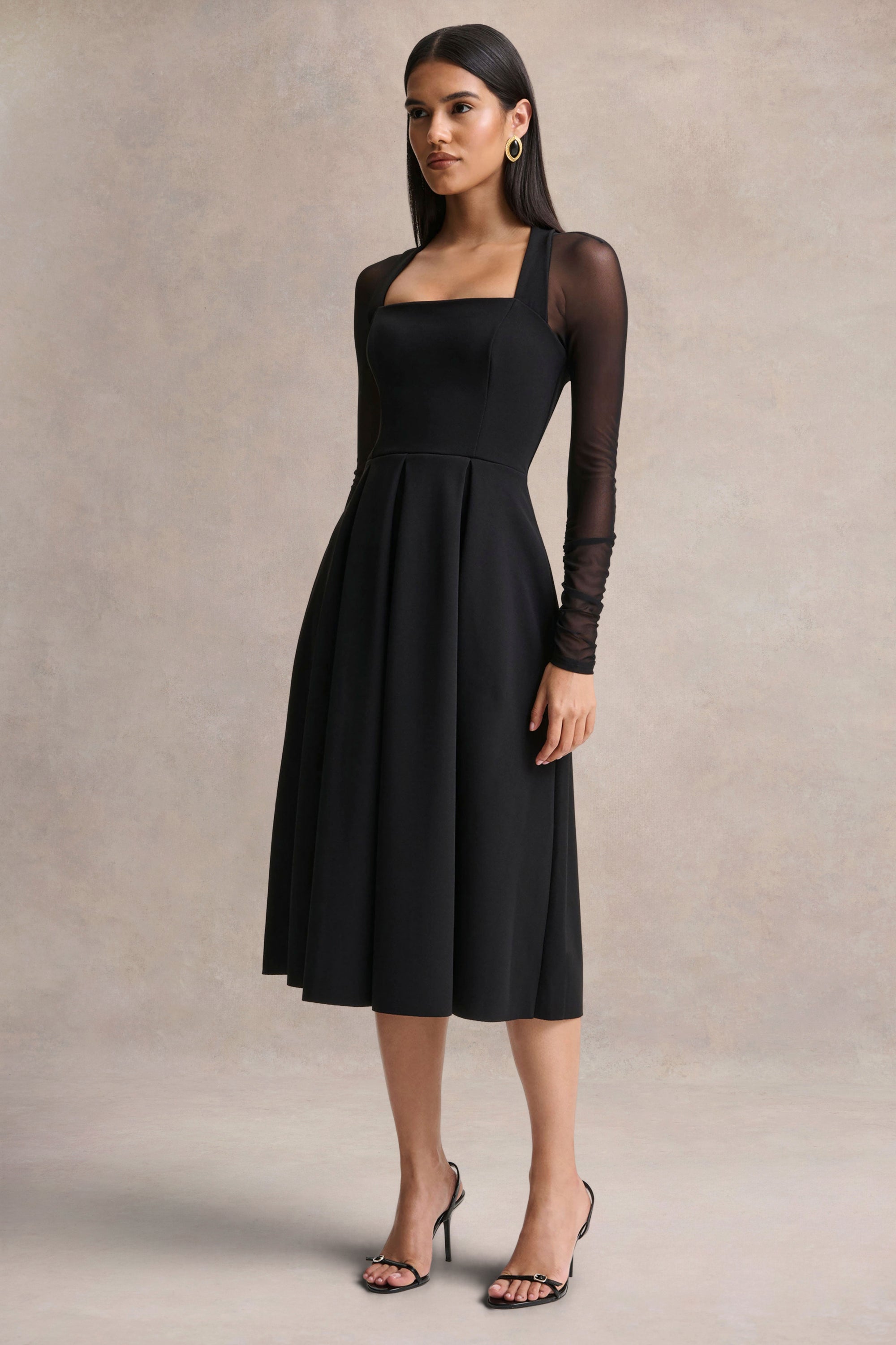 woven square neck solid midi dress ASTR the Label | Trisha Square Neck Midi Dress in Pistachio
