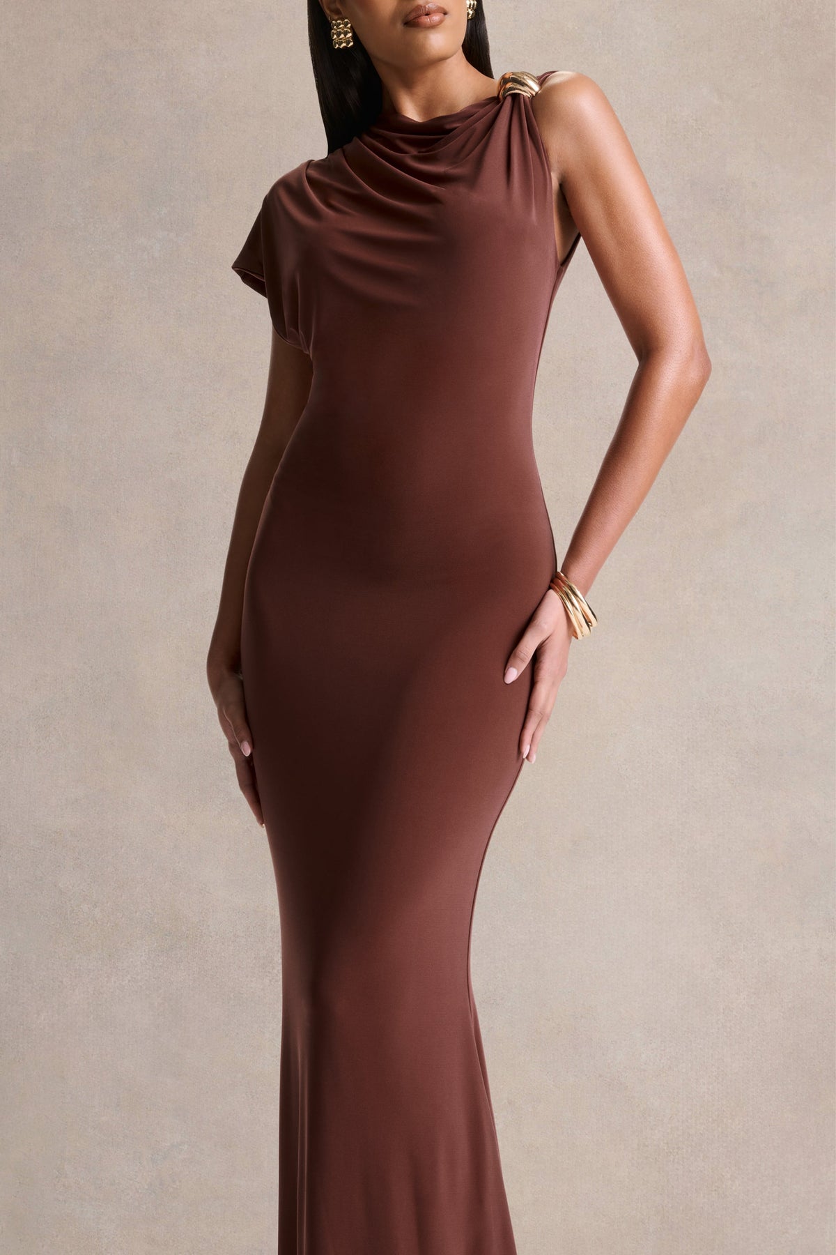 CL13752302106_HR_CL137523021_-_Blaire___Brown_Asymmetric-Neck_Maxi_Dress_With_Gold-Detailing_05__2