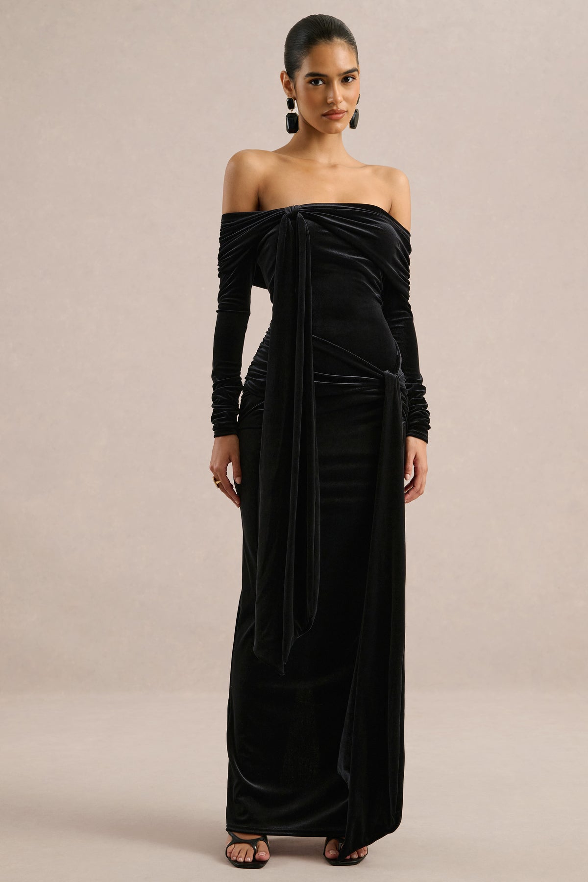 ECM_HR_CL137564001 - Jessara _ Black Bardot-Neck Maxi Dress With Knot-Details0.jpg