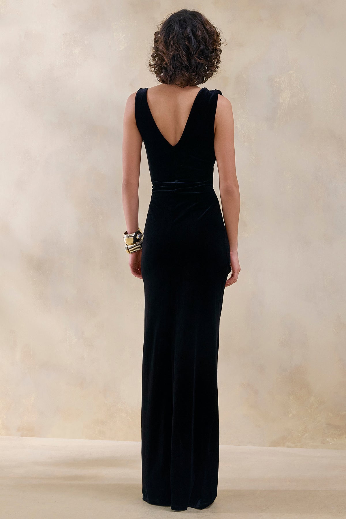 Jovita Black Velvet Cowl-Neck Maxi Dress With Gathered-Detailing Club L London - USA Jovita Black Velvet Cowl-Neck Maxi Dress With Gathered-Detailing Club L London - USA