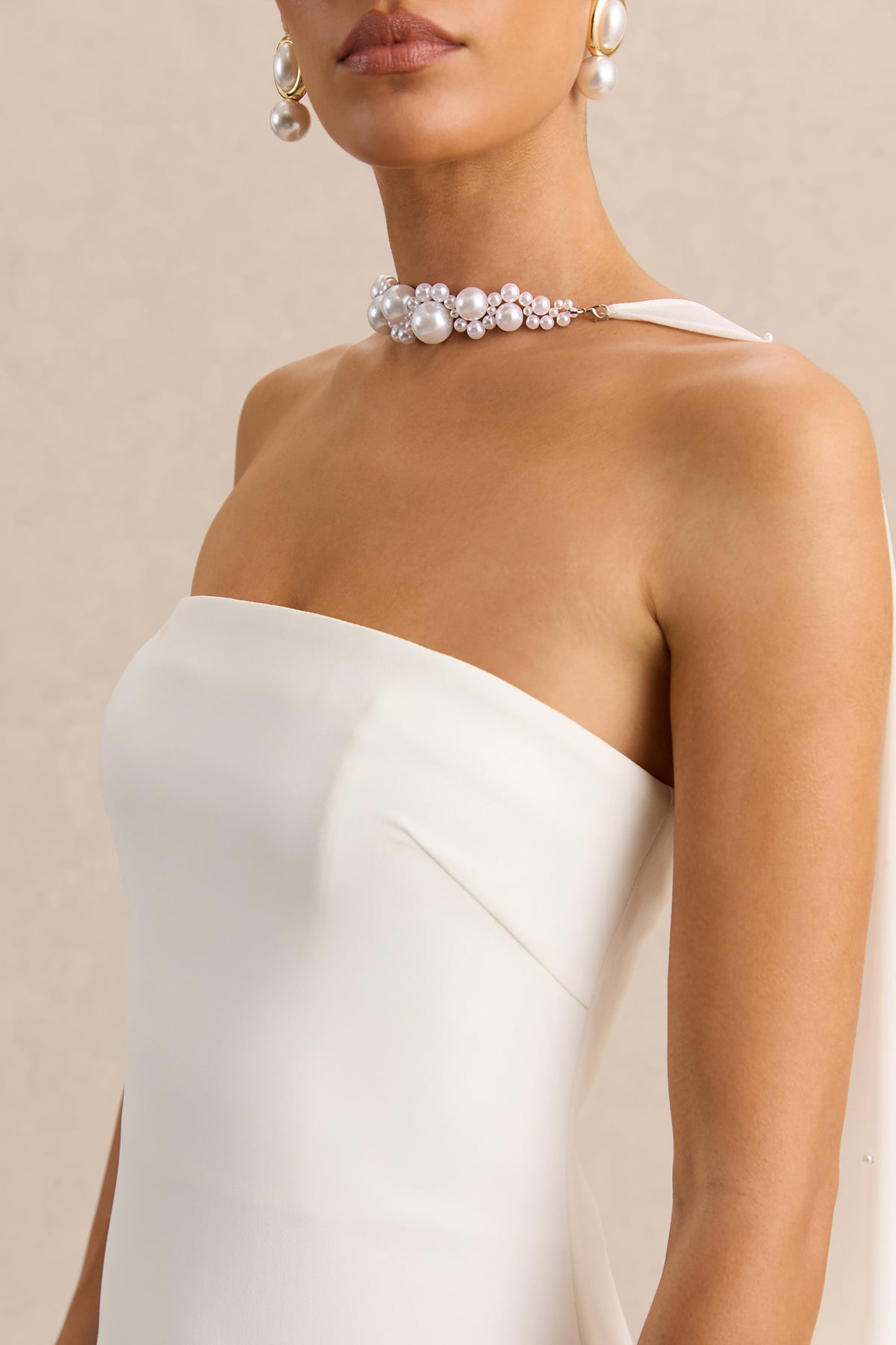 Alina | White Bandeau Maxi-Dress With Cape Alina | White Bandeau Maxi-Dress With Cape