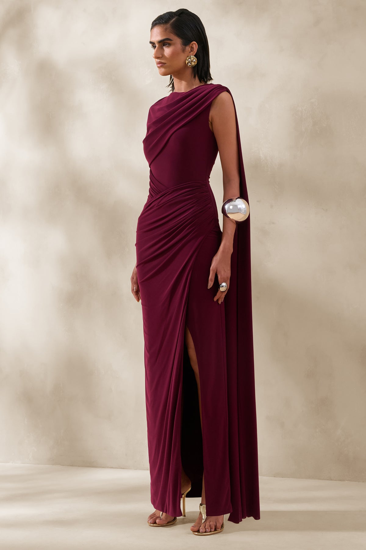 Palomara | Burgundy Round-Neck Maxi Dress With Sash And Front-High Split - UK 6 Burgundy Palomara | Burgundy Round-Neck Maxi Dress With Sash And Front-High Split - UK 6 Burgundy