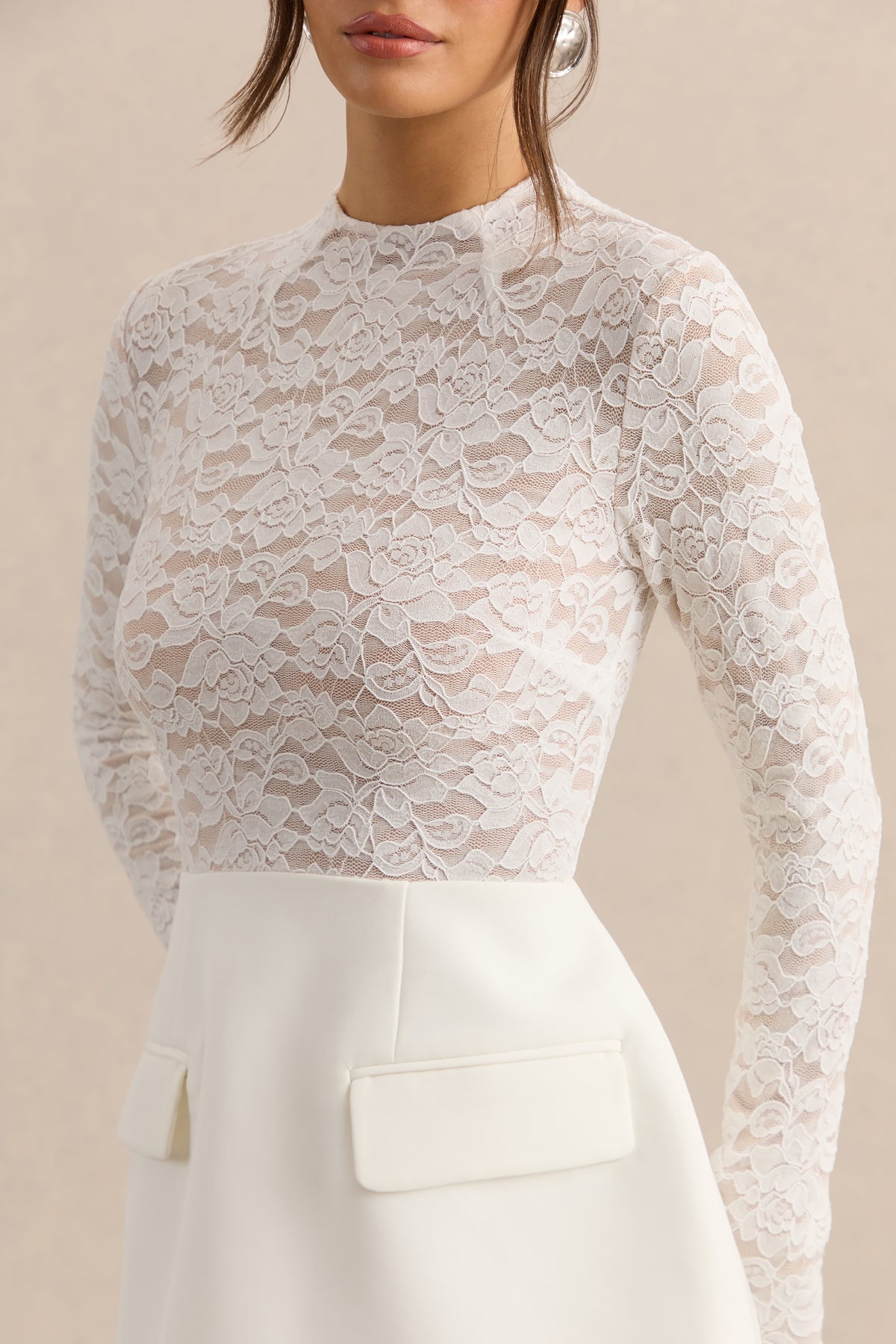 Mysteria | White High-Neck Lace Mini-Dress With Pocket-Details - UK 16 White Mysteria | White High-Neck Lace Mini-Dress With Pocket-Details - UK 16 White