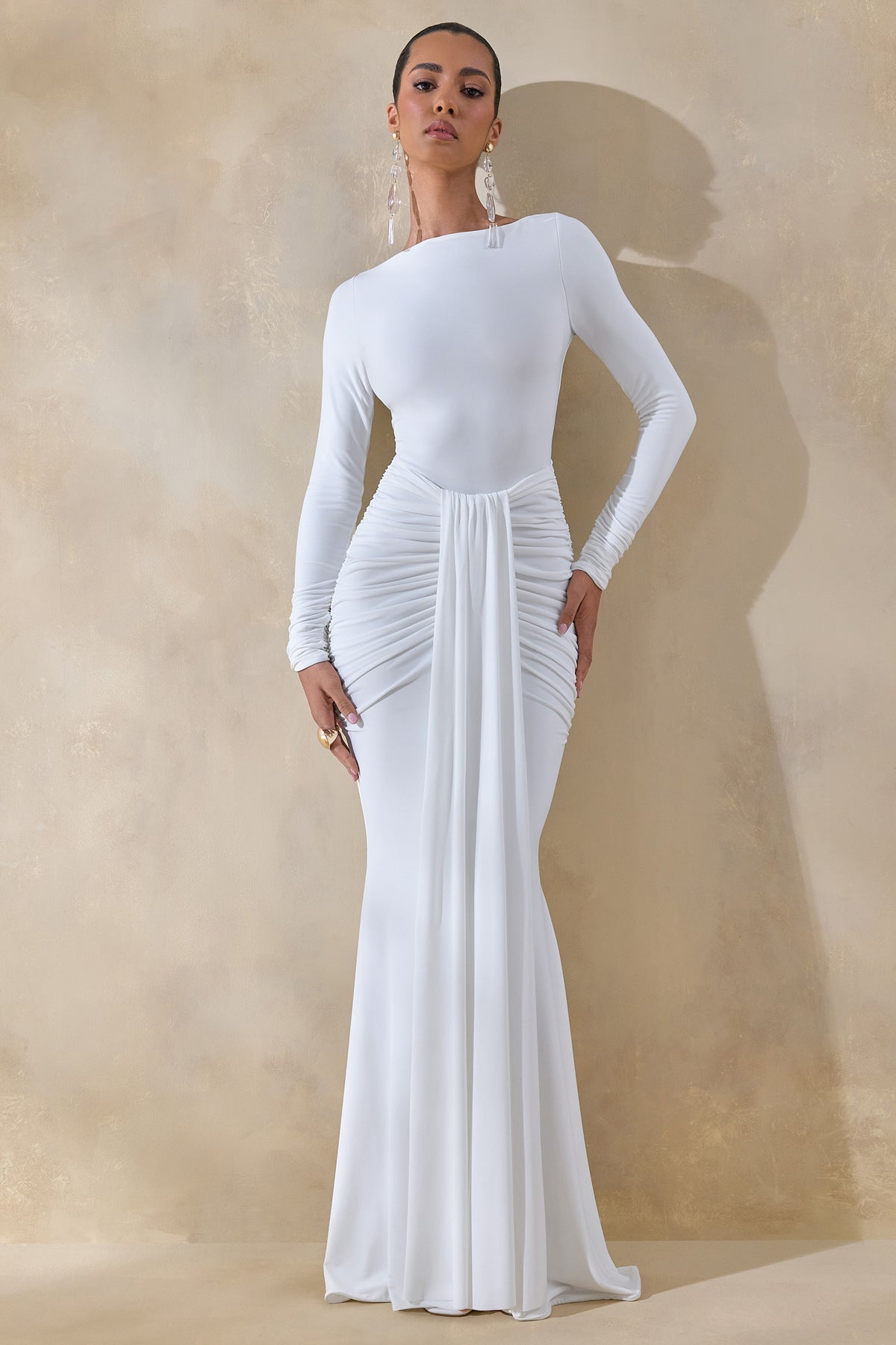 Liatris | White Wide-Neck Maxi-Dress With Gathered-Detailing - UK 12 White Liatris | White Wide-Neck Maxi-Dress With Gathered-Detailing - UK 12 White