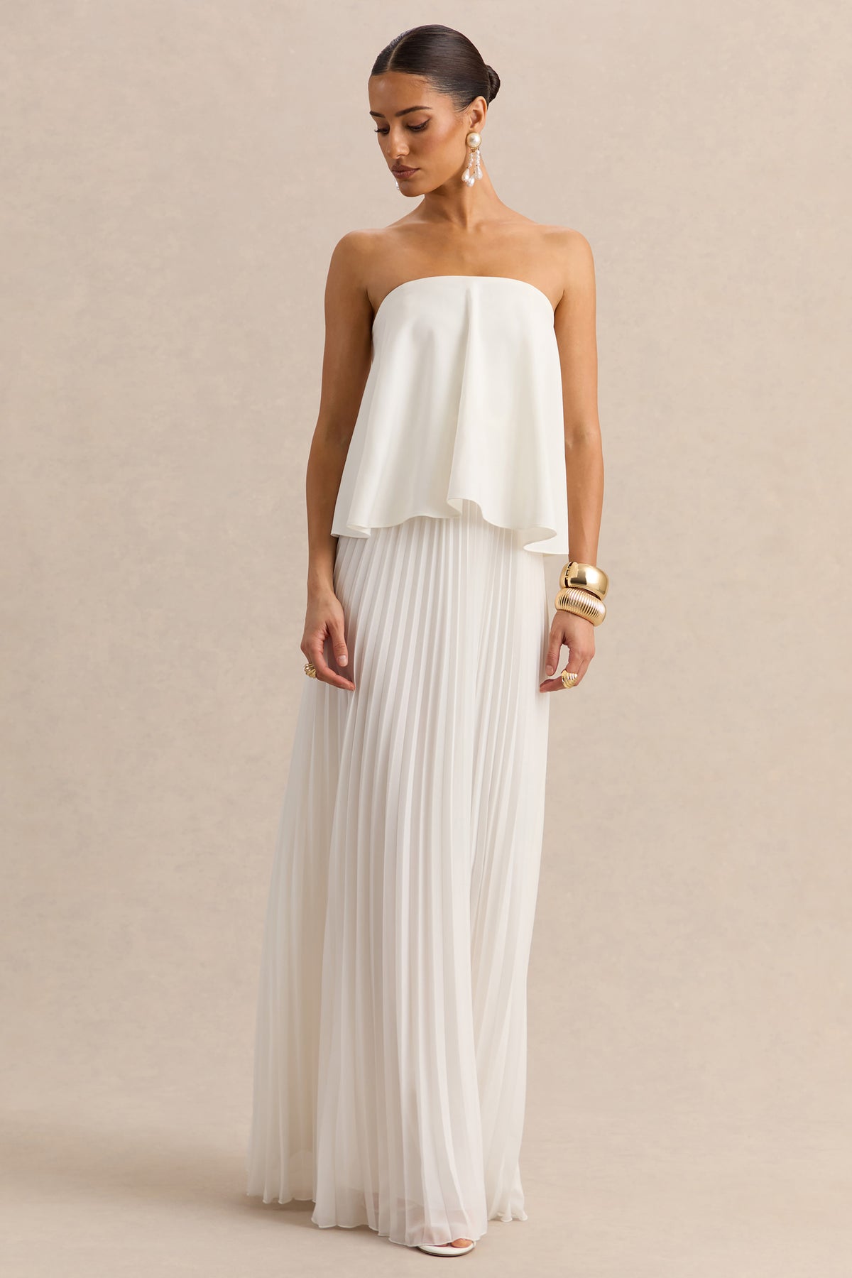 Saralyn White Bandeau Maxi Dress With Pleated-Skirt – Club L London Saralyn White Bandeau Maxi Dress With Pleated-Skirt – Club L London