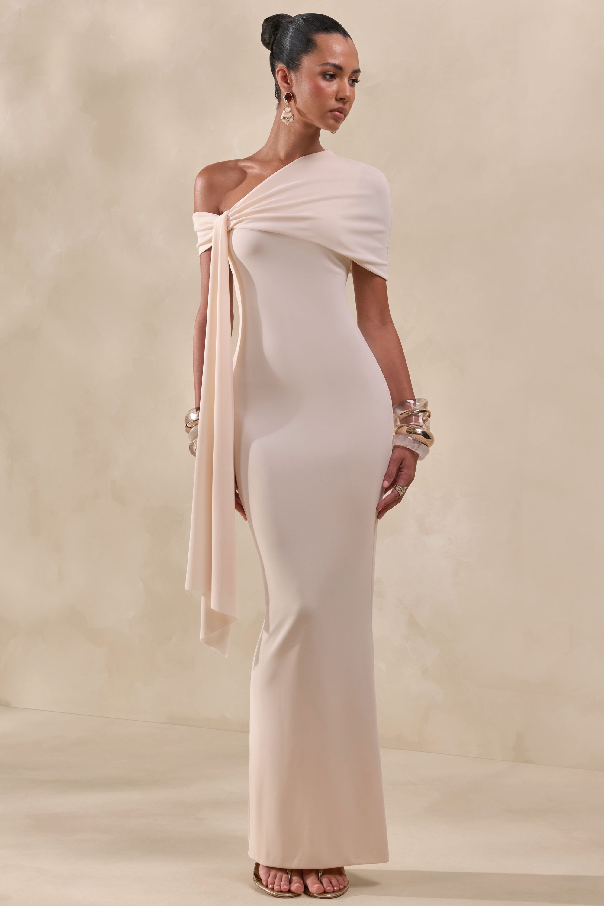 cream maxi dress formal Odette Cream Long Sleeve Formal Maxi Dress - US 16