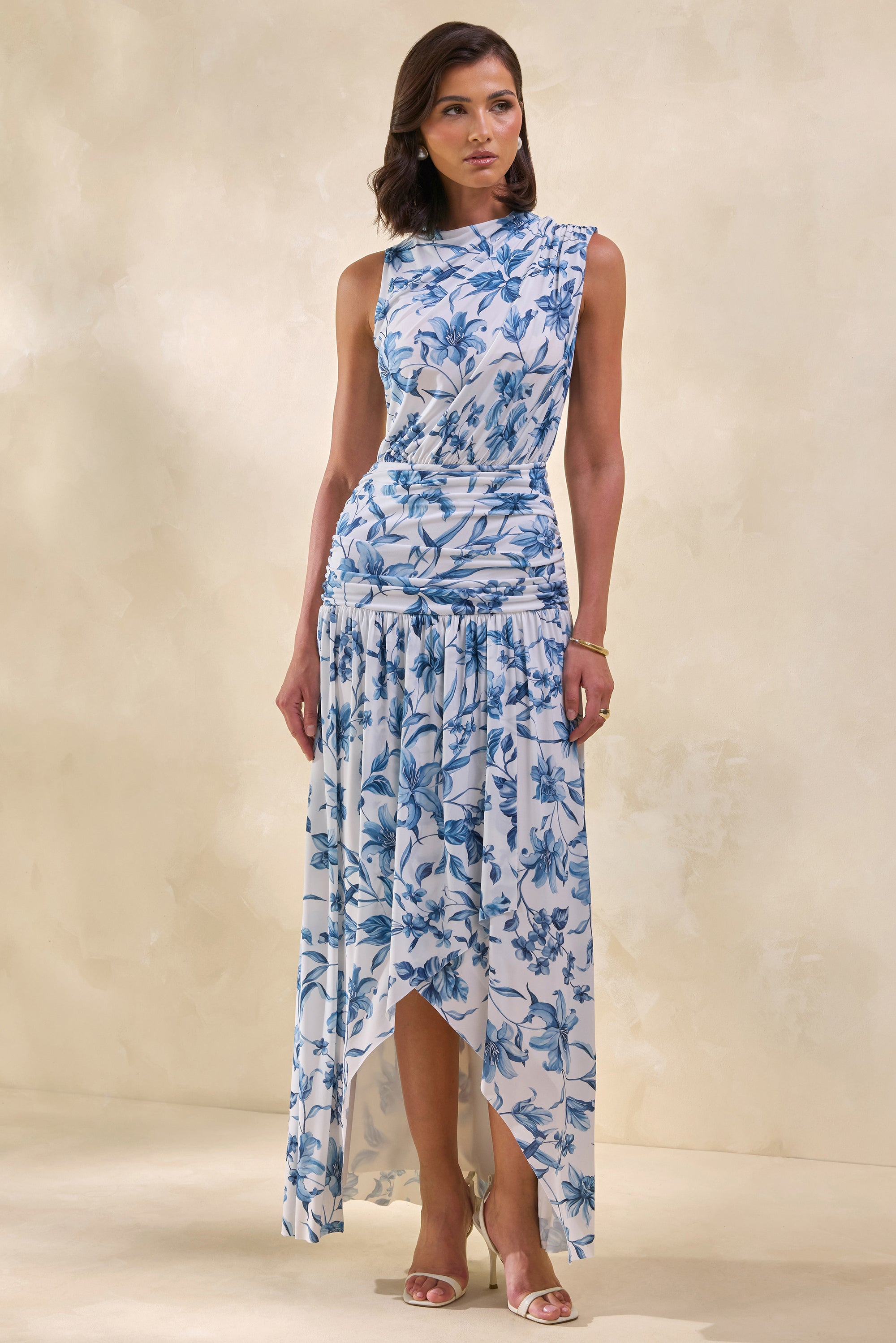 blue porcelain print dress NicoBlu Waverly Maxi Dress in Porcelain Florals Petite-8