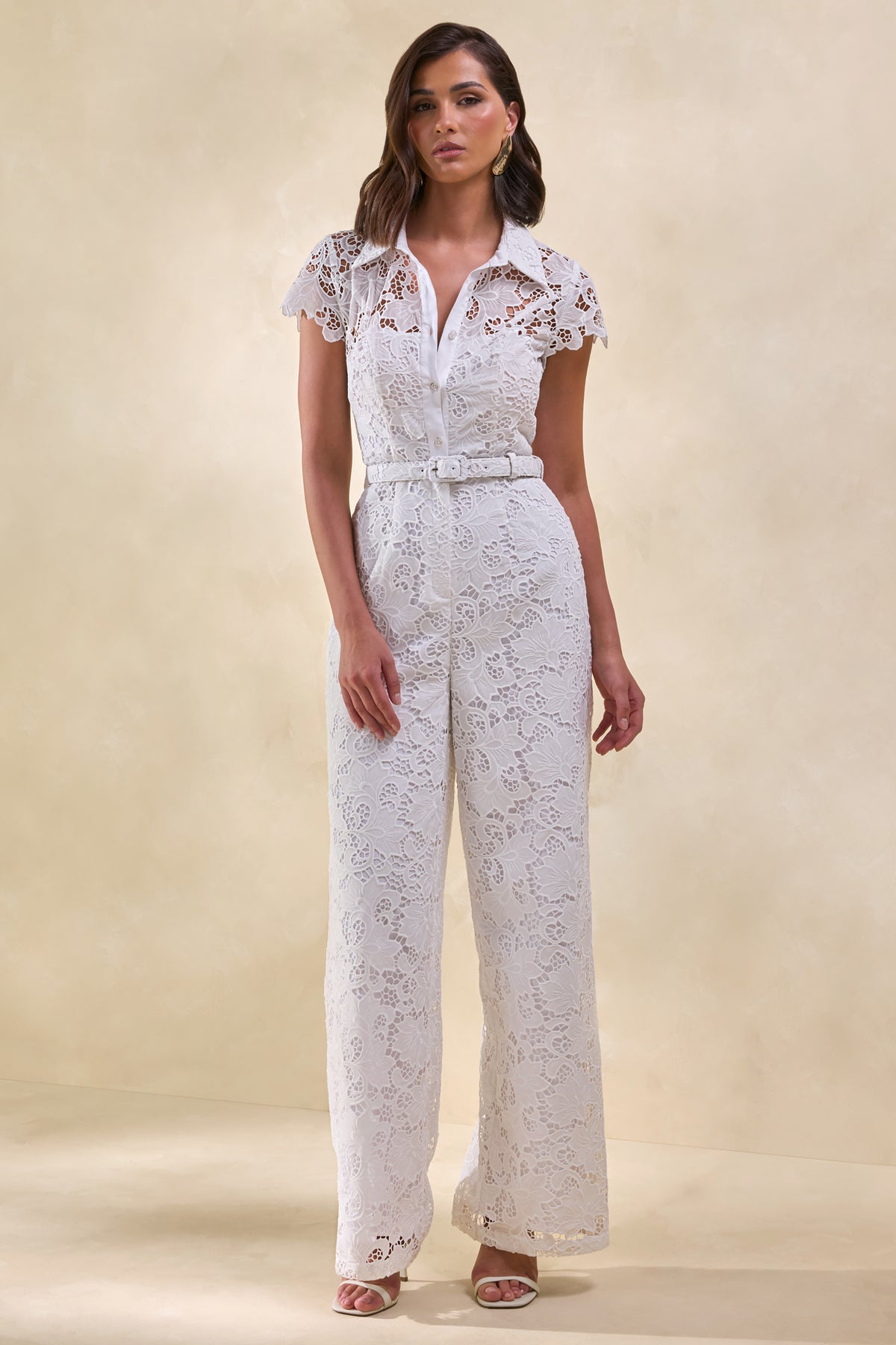 ECM_HR_CL137926110---Zerelle-_-White-Lace-Collared-Plunge-Neck-Jumpsuit-With-Belt-Detail-0.jpg