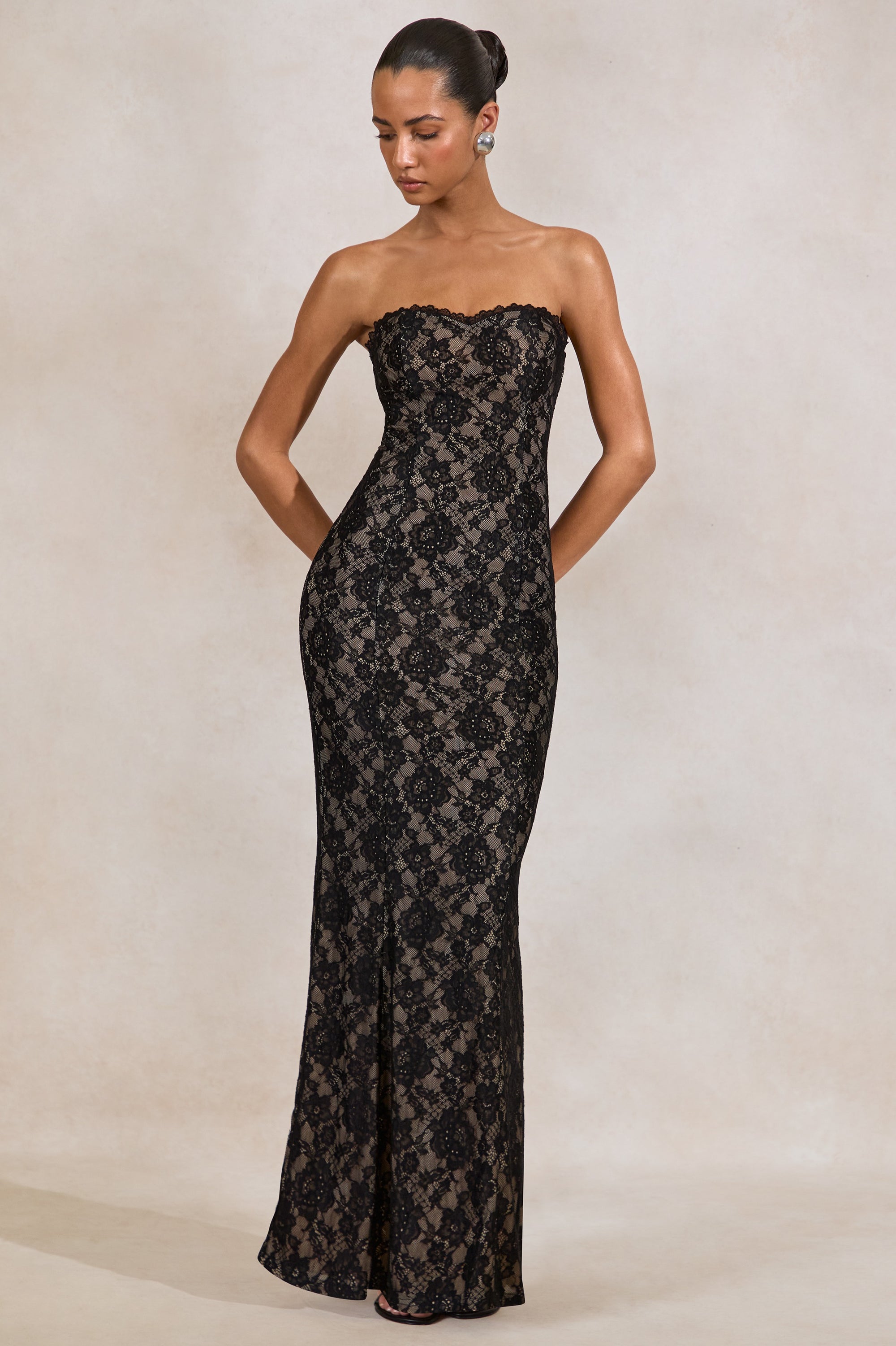black lace sweetheart neckline dress La Femme 33316 - Long Lace Sheath Dress