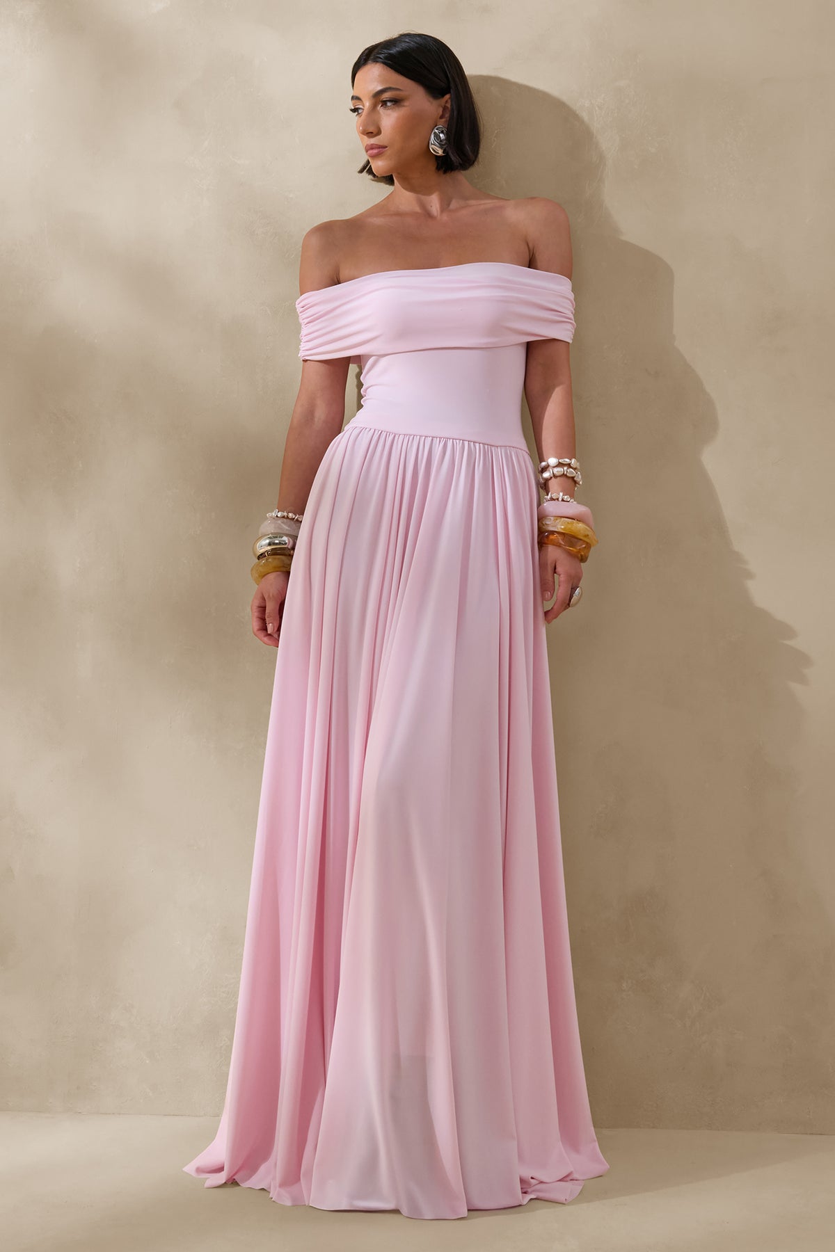 ECM_HR_CL138047084---Cindie-_-Pink-Bardot-Neck-Maxi-Dress-3.jpg