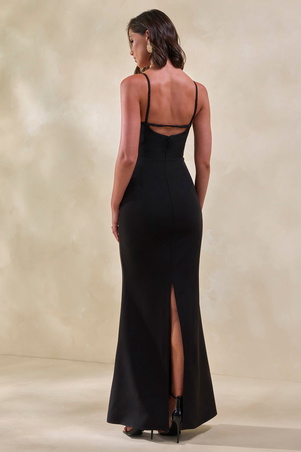 ECM_HR_CL138062001---Zavira-Black-Square-Neck-Maxi-Dress8.jpg