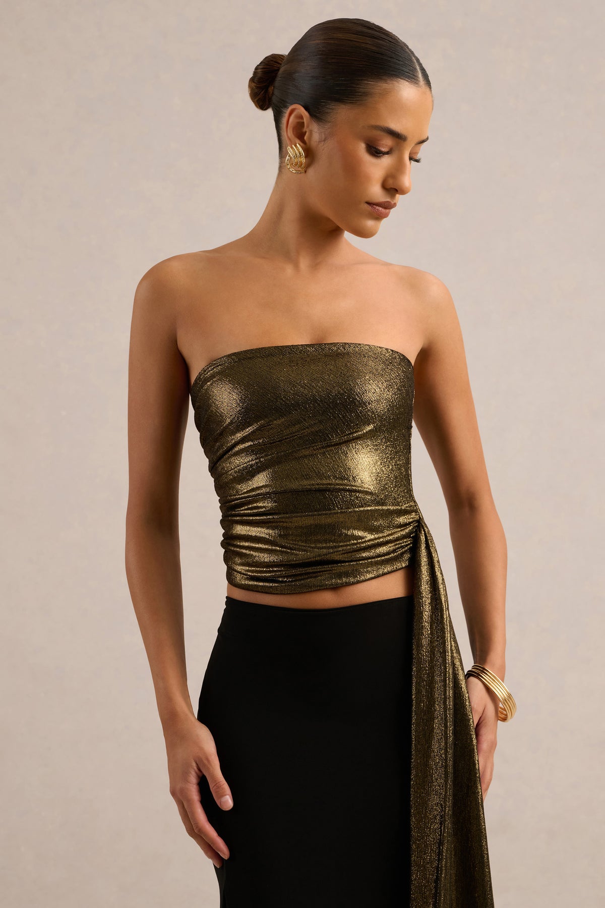 ECM_HR_CL138372050_Anaelle_Gold_10279.jpg