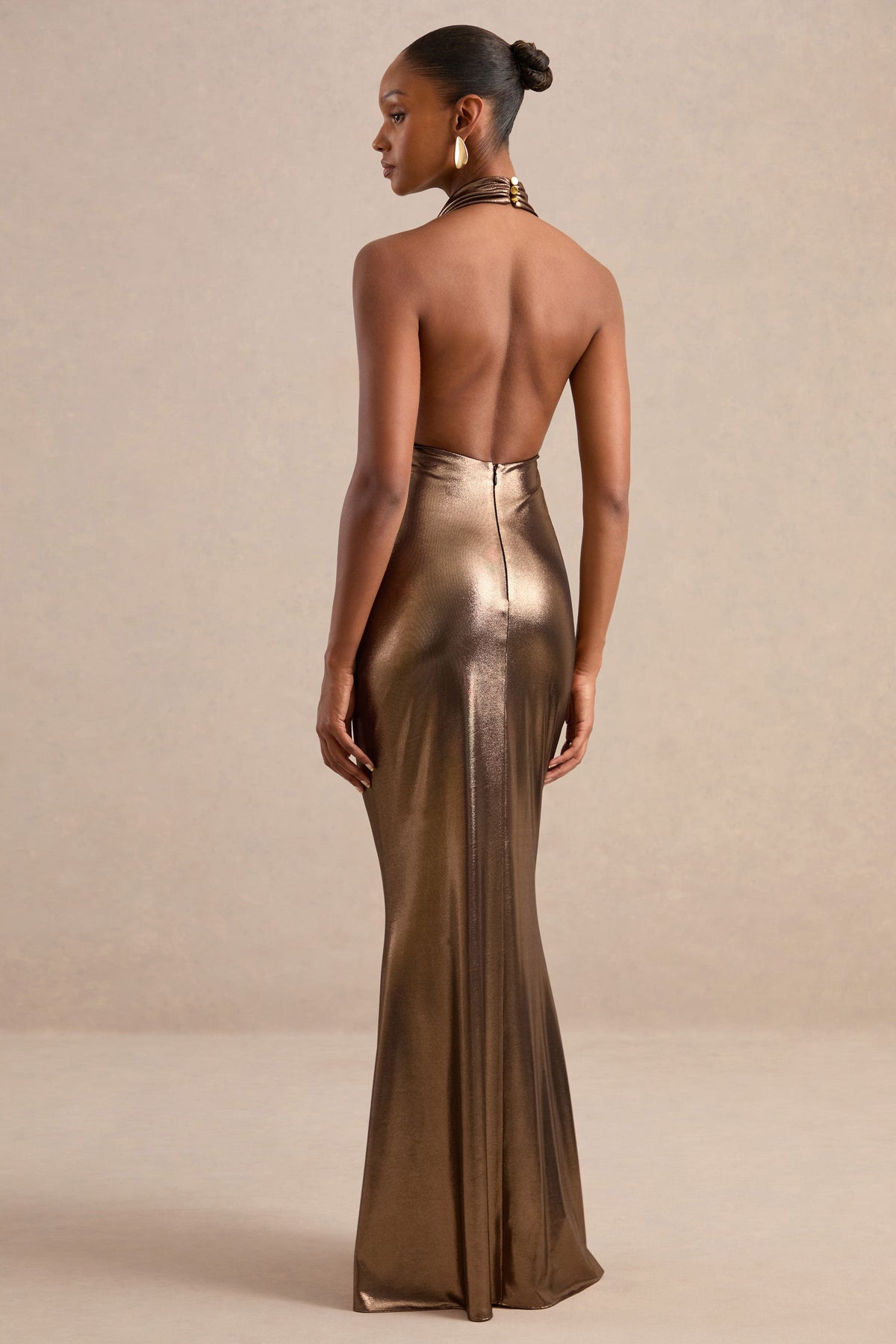 CL13838405006_ECM_HR_CL138384050_Melitta_Gold_Metallic_Cowl-Neck_Maxi_Dress_39