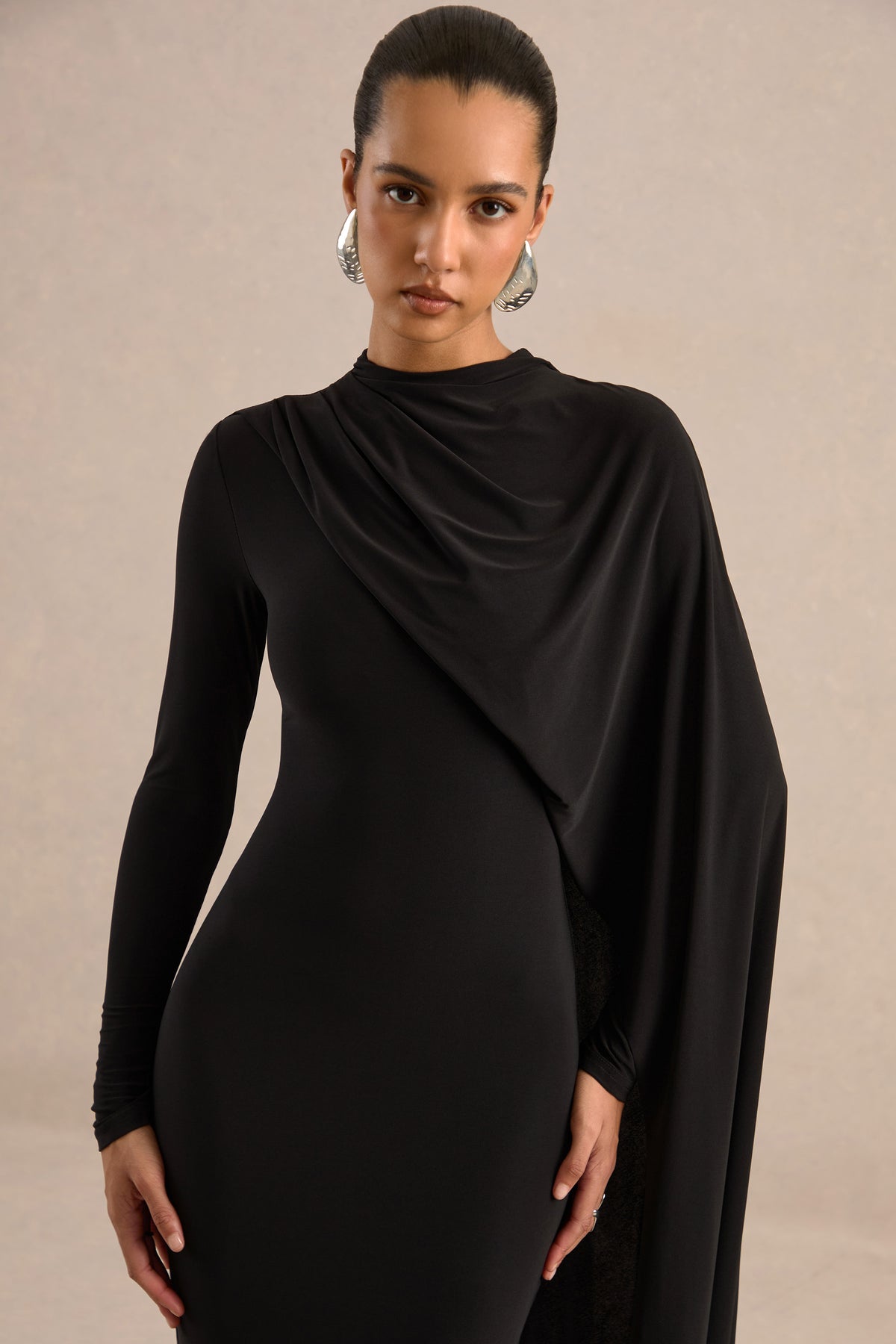 ECM_HR_CL138827001 - Verella Black Round-Neck Midi Dress With Cape Sleeve3.jpg