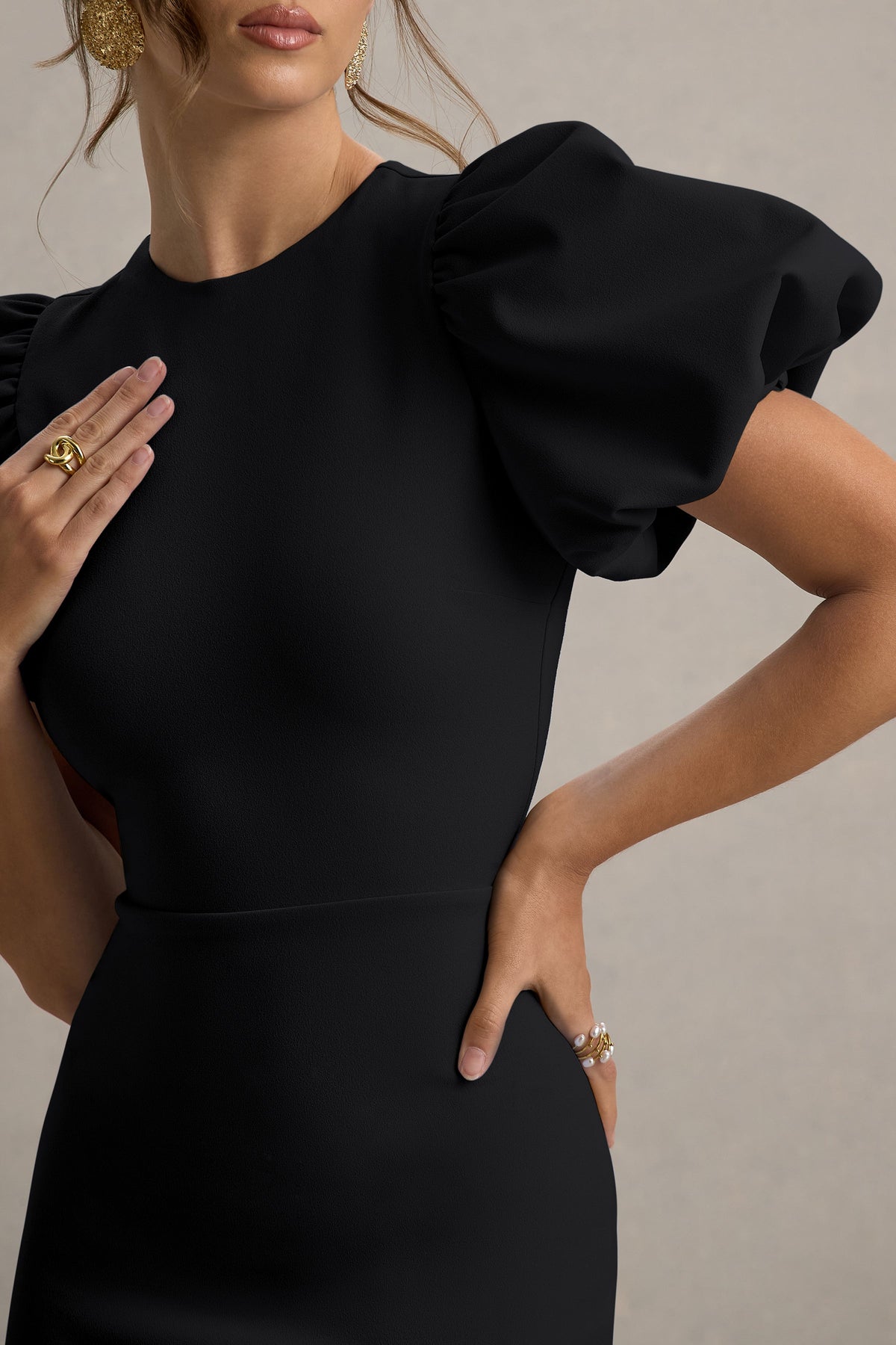 CL13904500106_ECM_HR_CL139045001_-_Dakota_Black_Puff-Sleeve_Midi_Dress_0