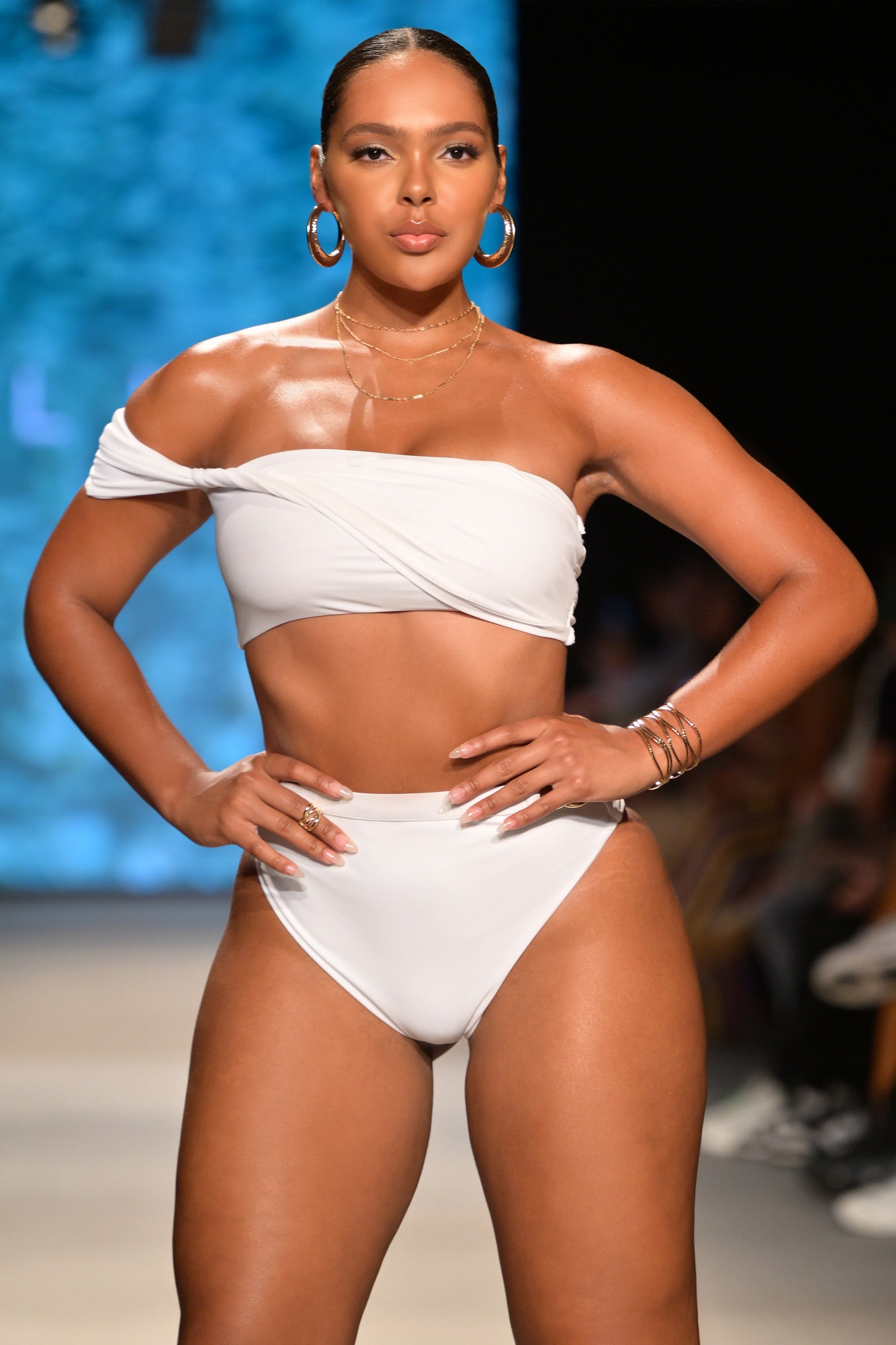 Dusk | White Draped Bandeau Bikini Top - Club L London - USA