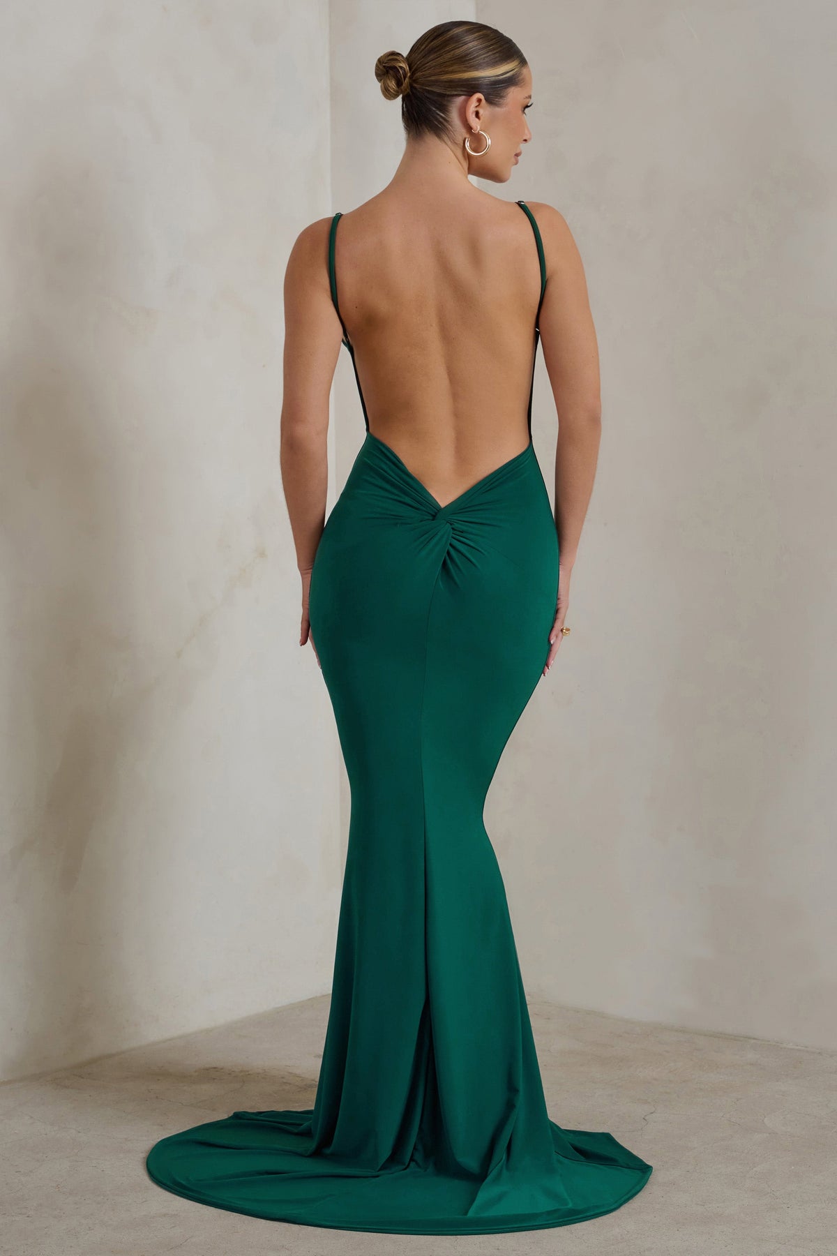 Endless Love Green Backless Knot Detail Fishtail Maxi Dress – Club L London  - USA