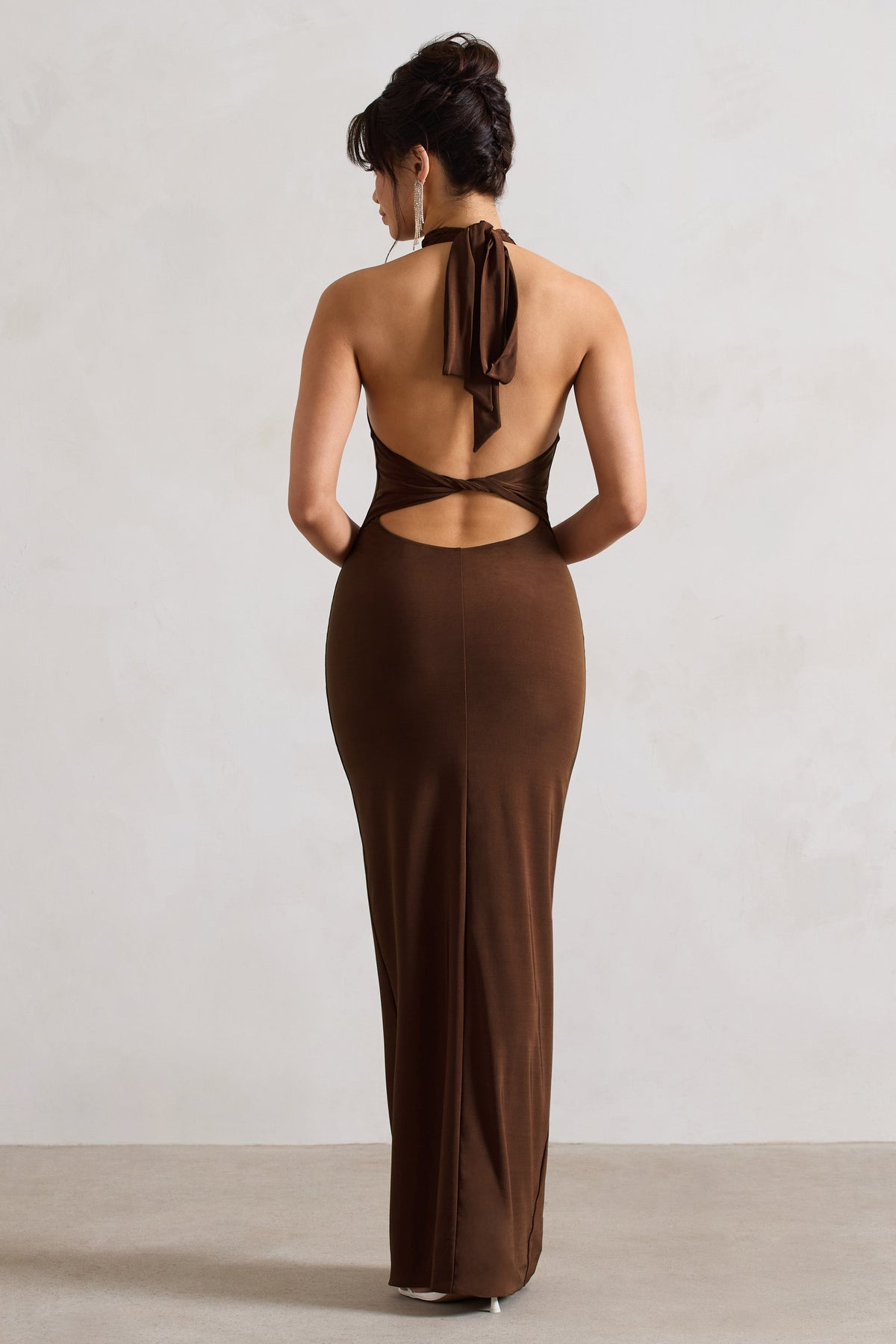 Larisa Dark Brown Cowl Halter-Neck Maxi Dress With Back Detail – Club L  London - USA